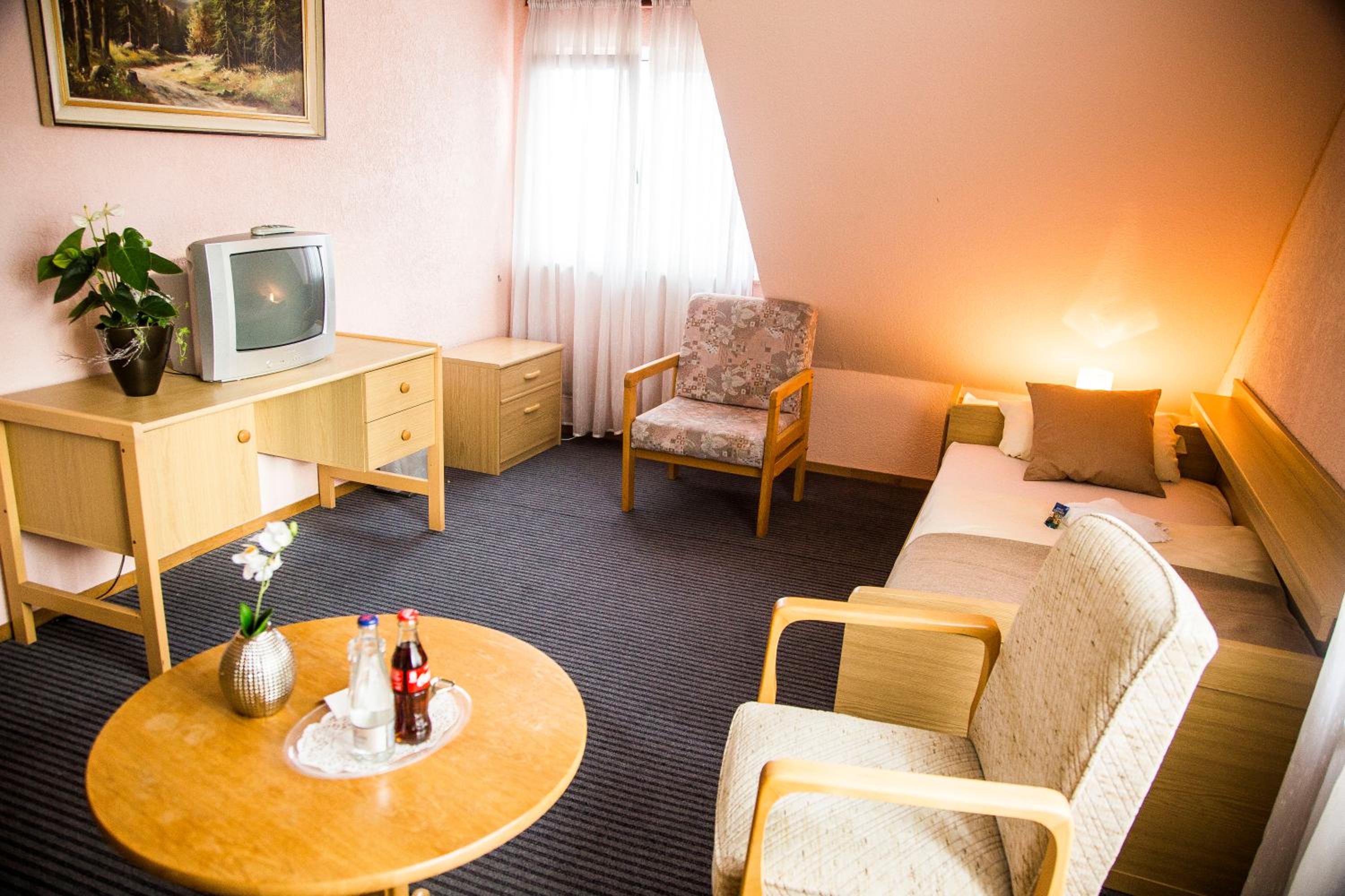 Single Room photo 2