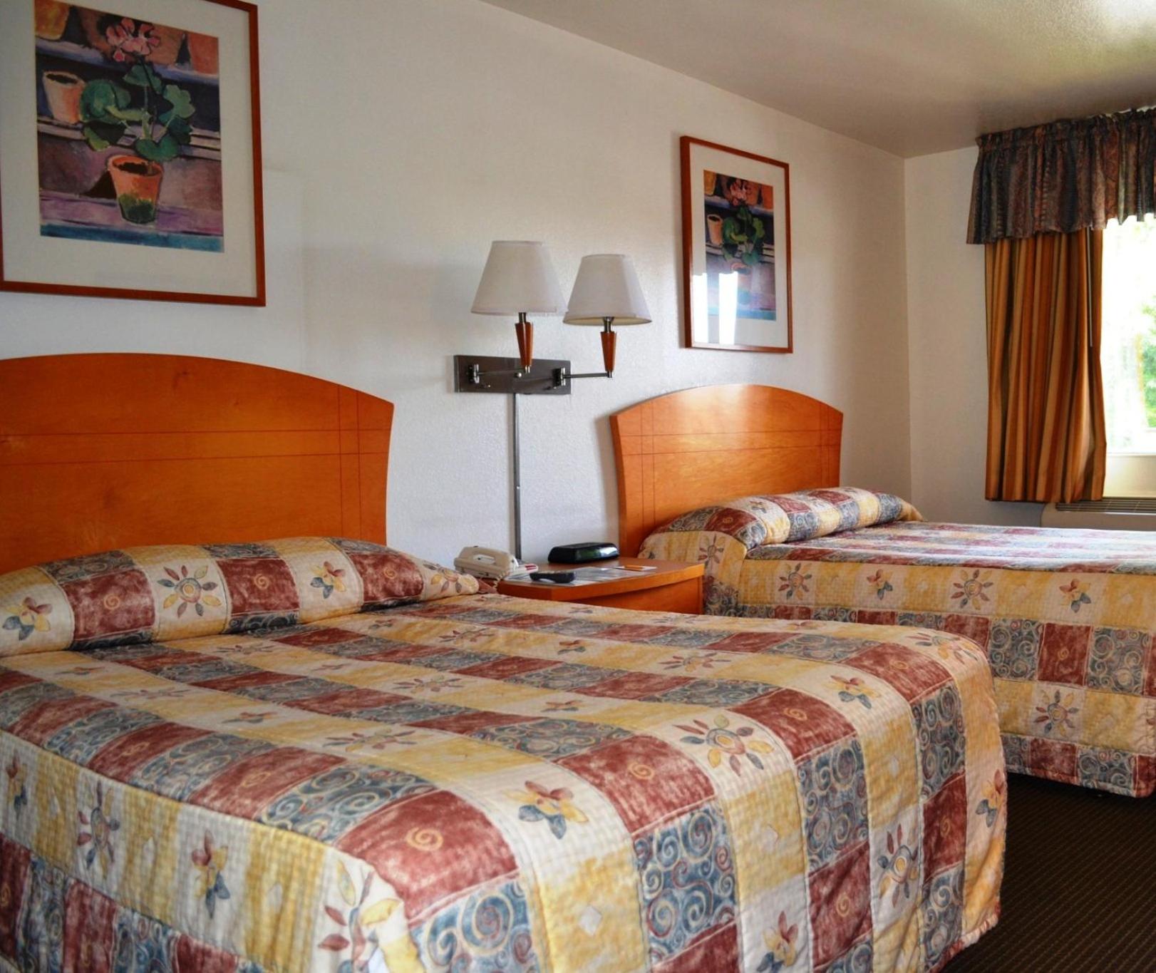 Double Queen Room photo 3