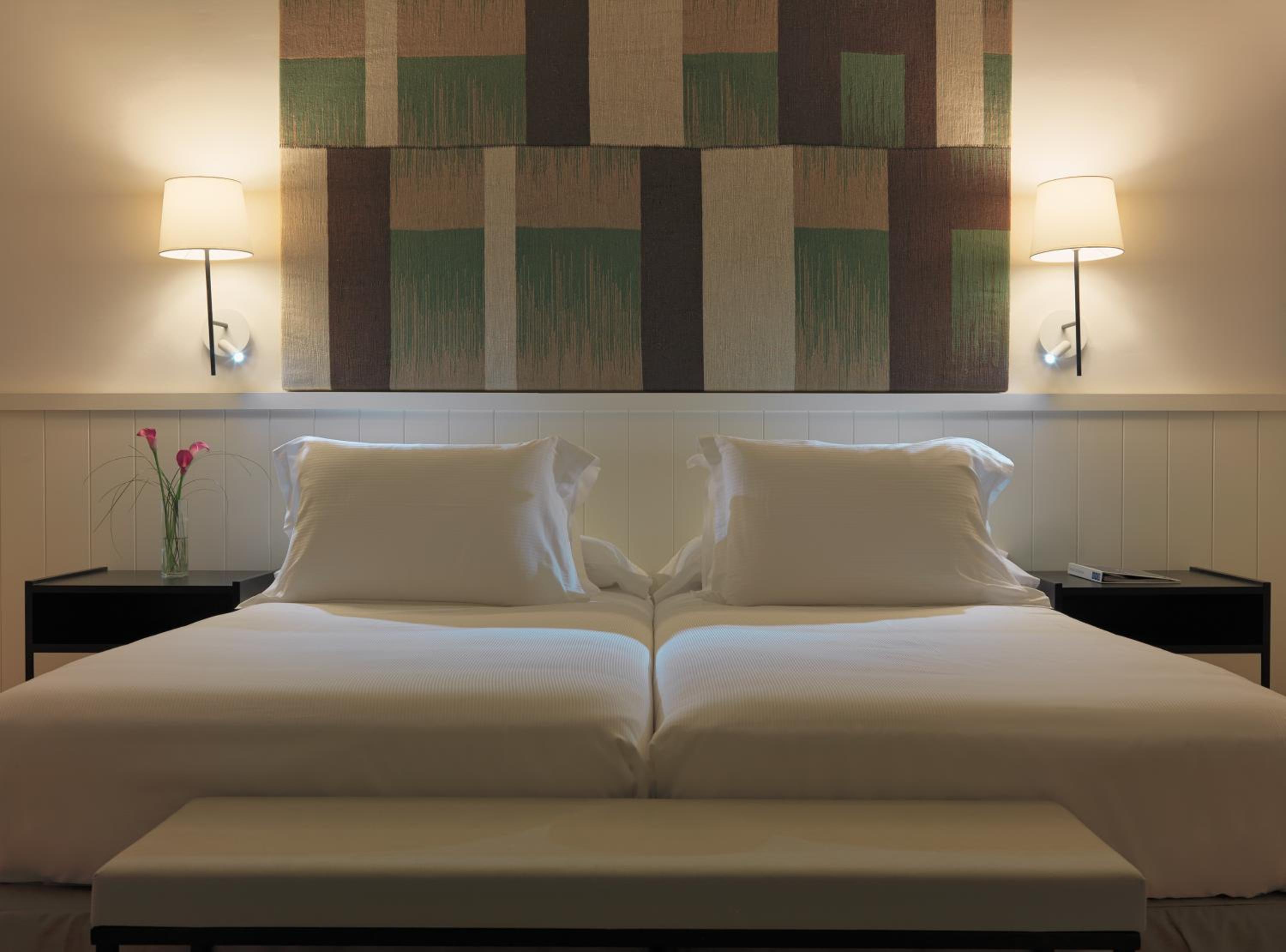 Triple Room (3 Adults) photo 2