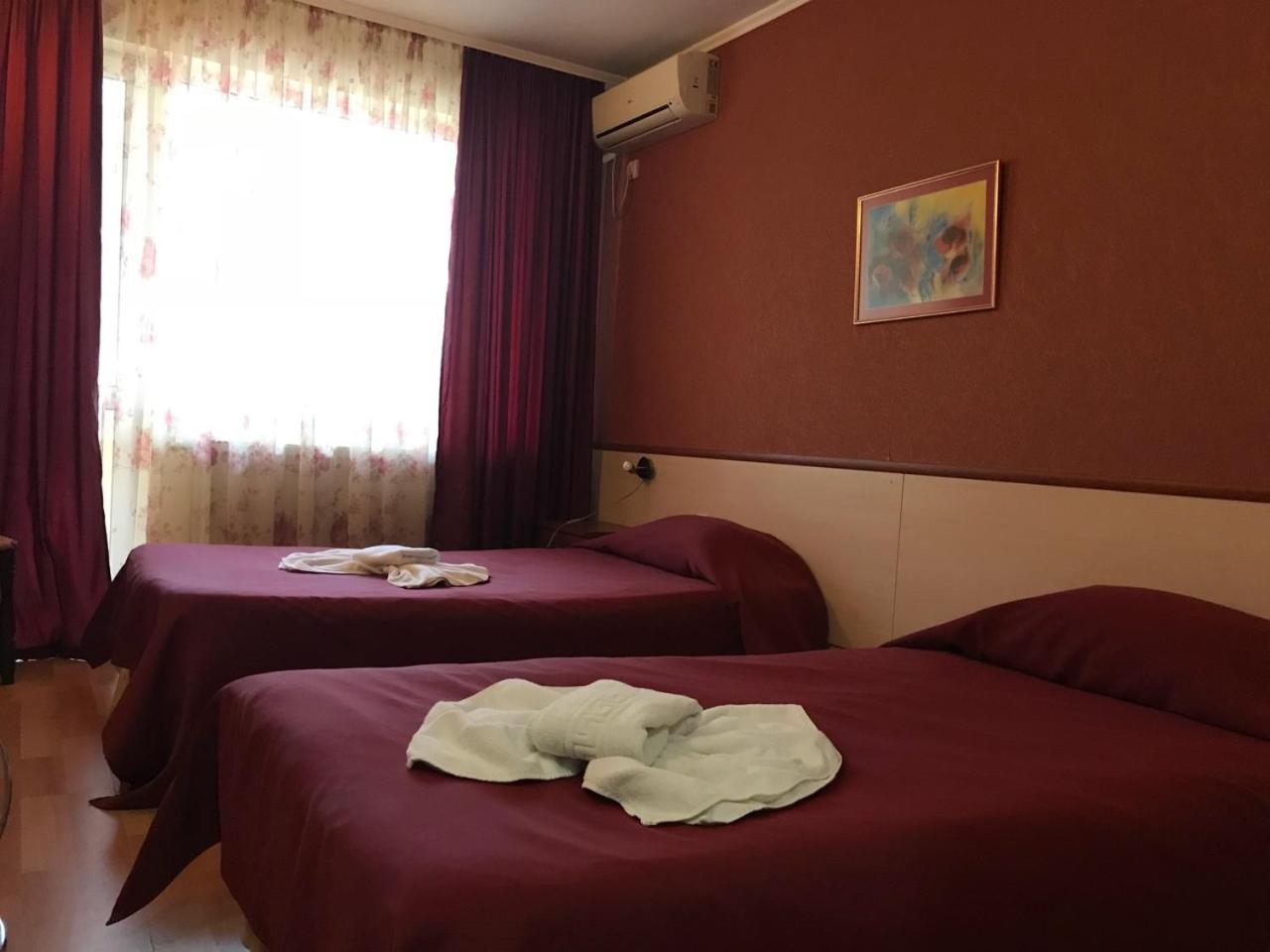 Twin Room with Balcony photo 3