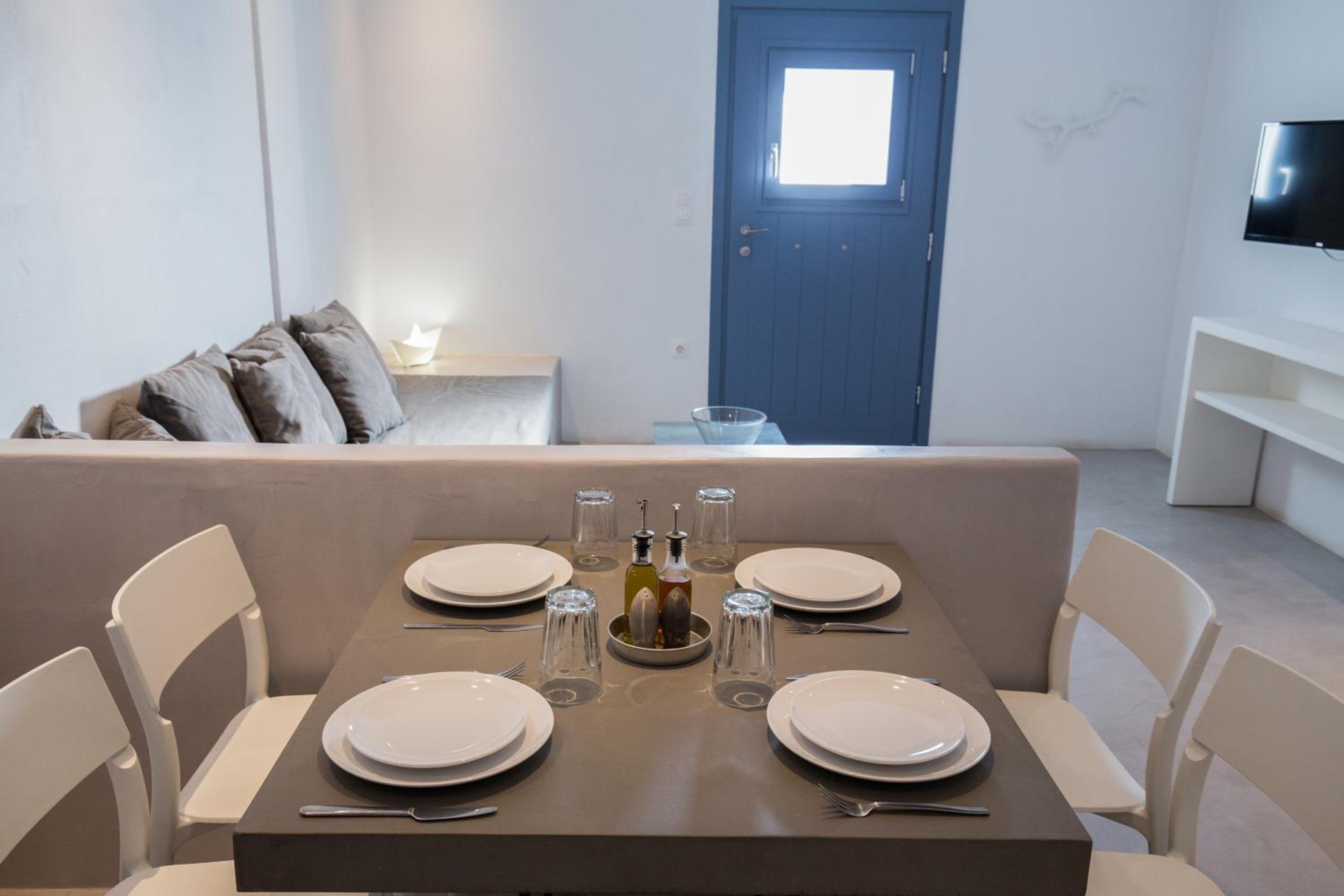 Superior Apartment 2 with Sea View and Private Pool - Photo 17