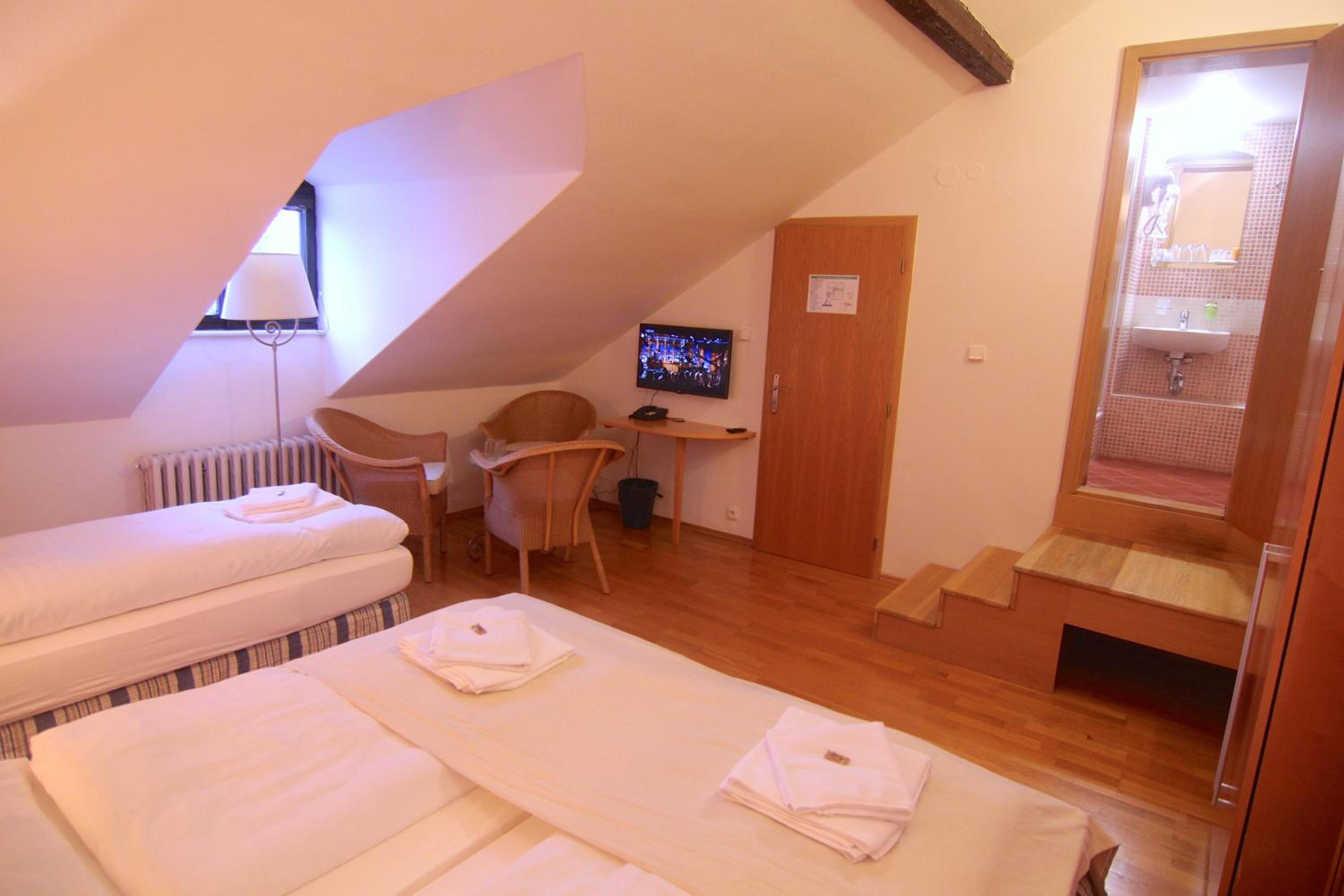 Triple Room - Photo 4