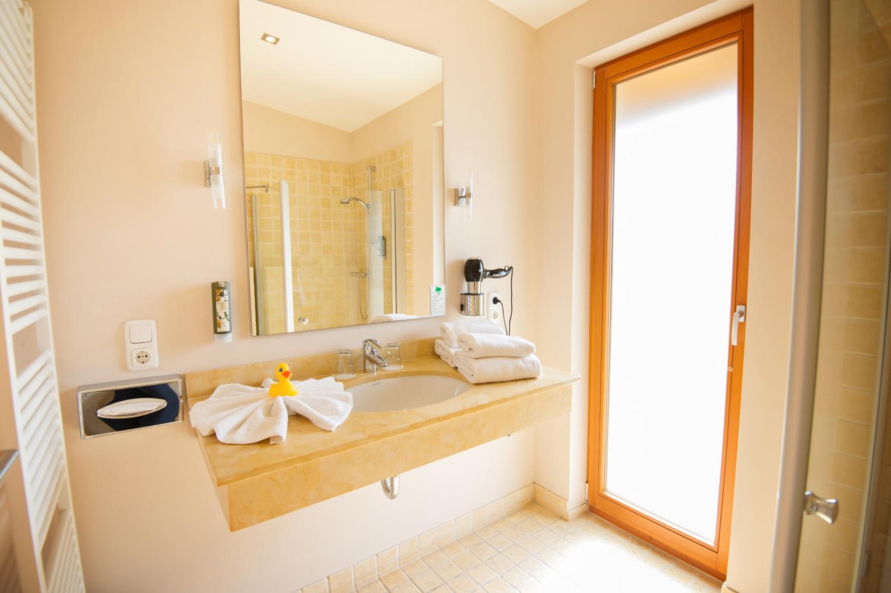 Double or Twin Room photo 2