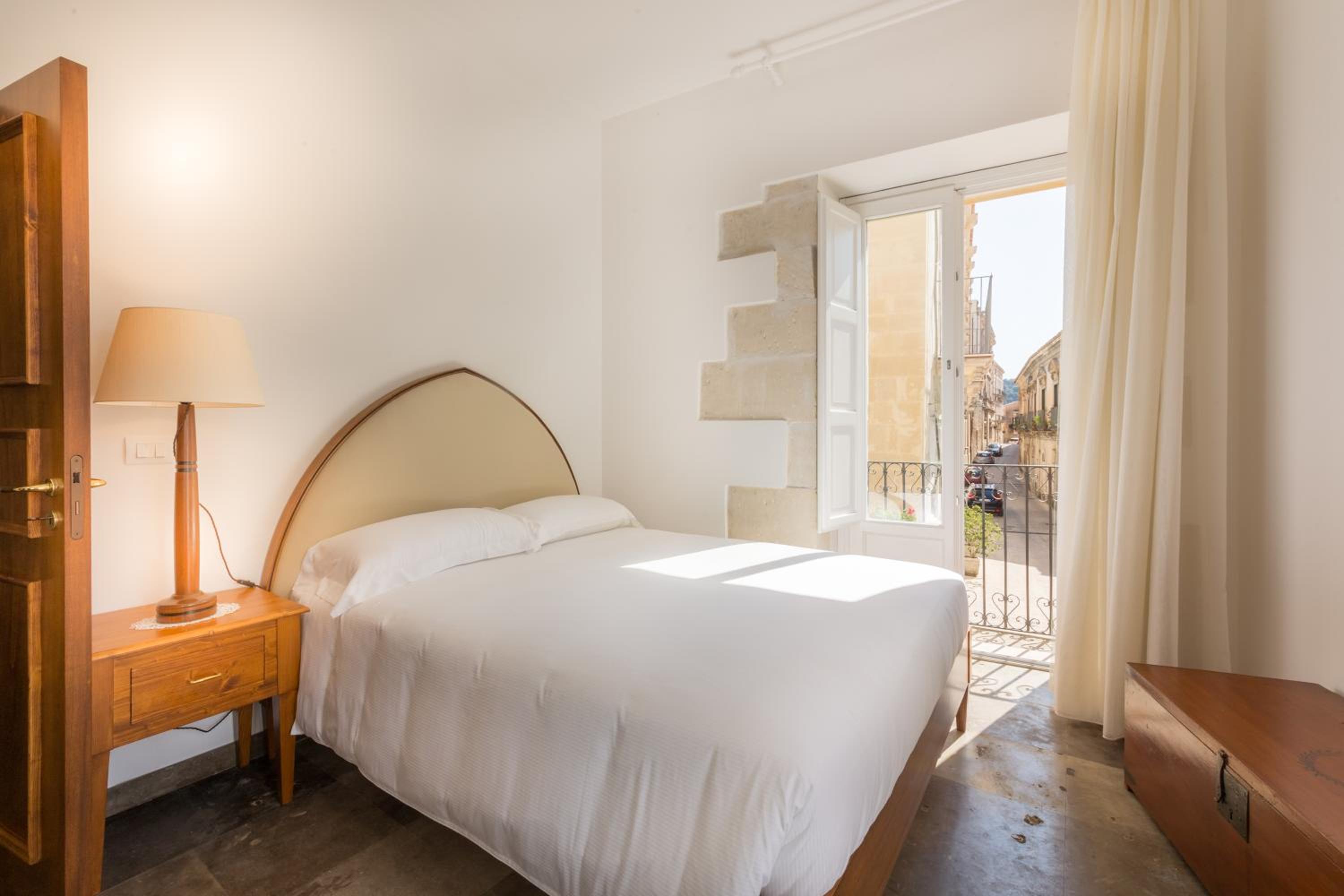 Family Suite - Photo 7