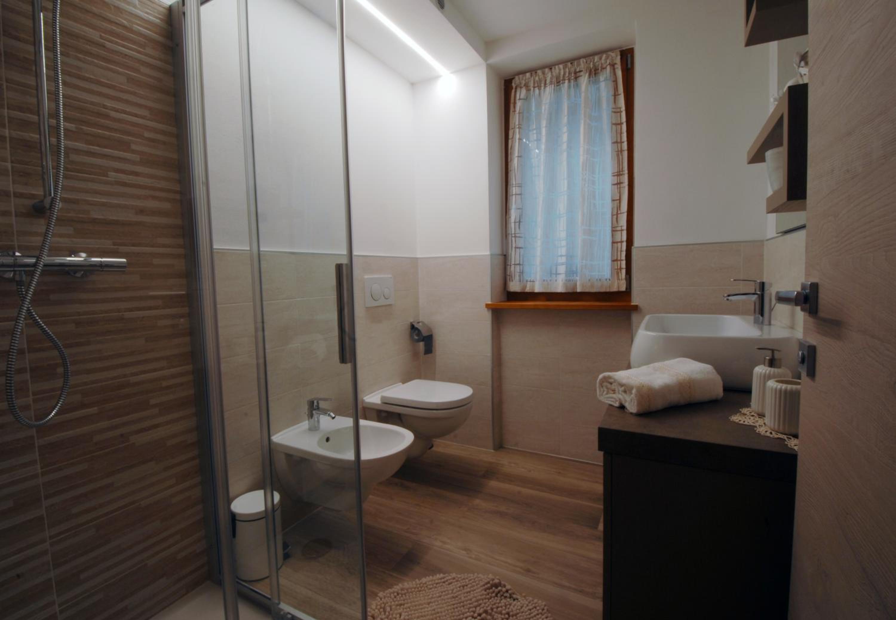 Deluxe Triple Room photo 3