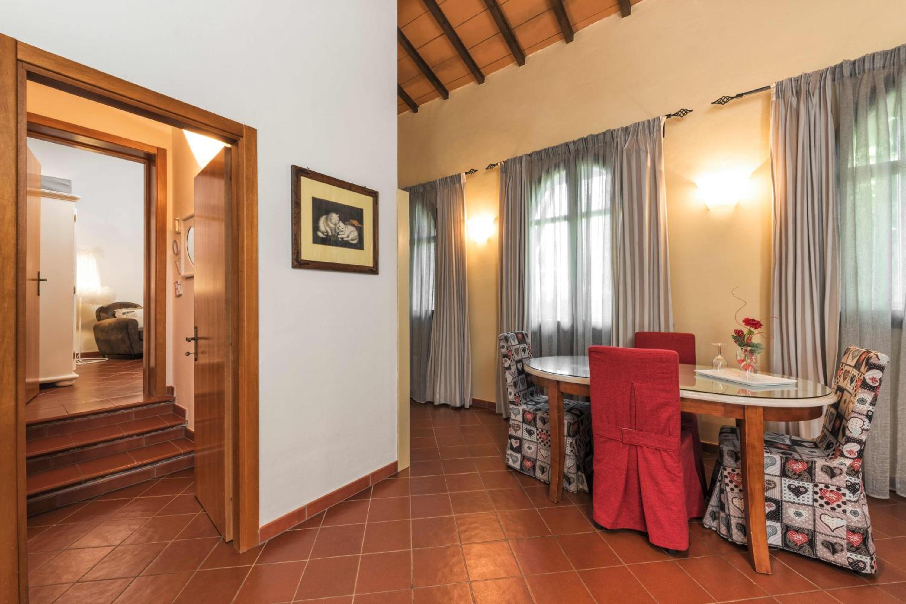 Standard Apartment - Photo 2
