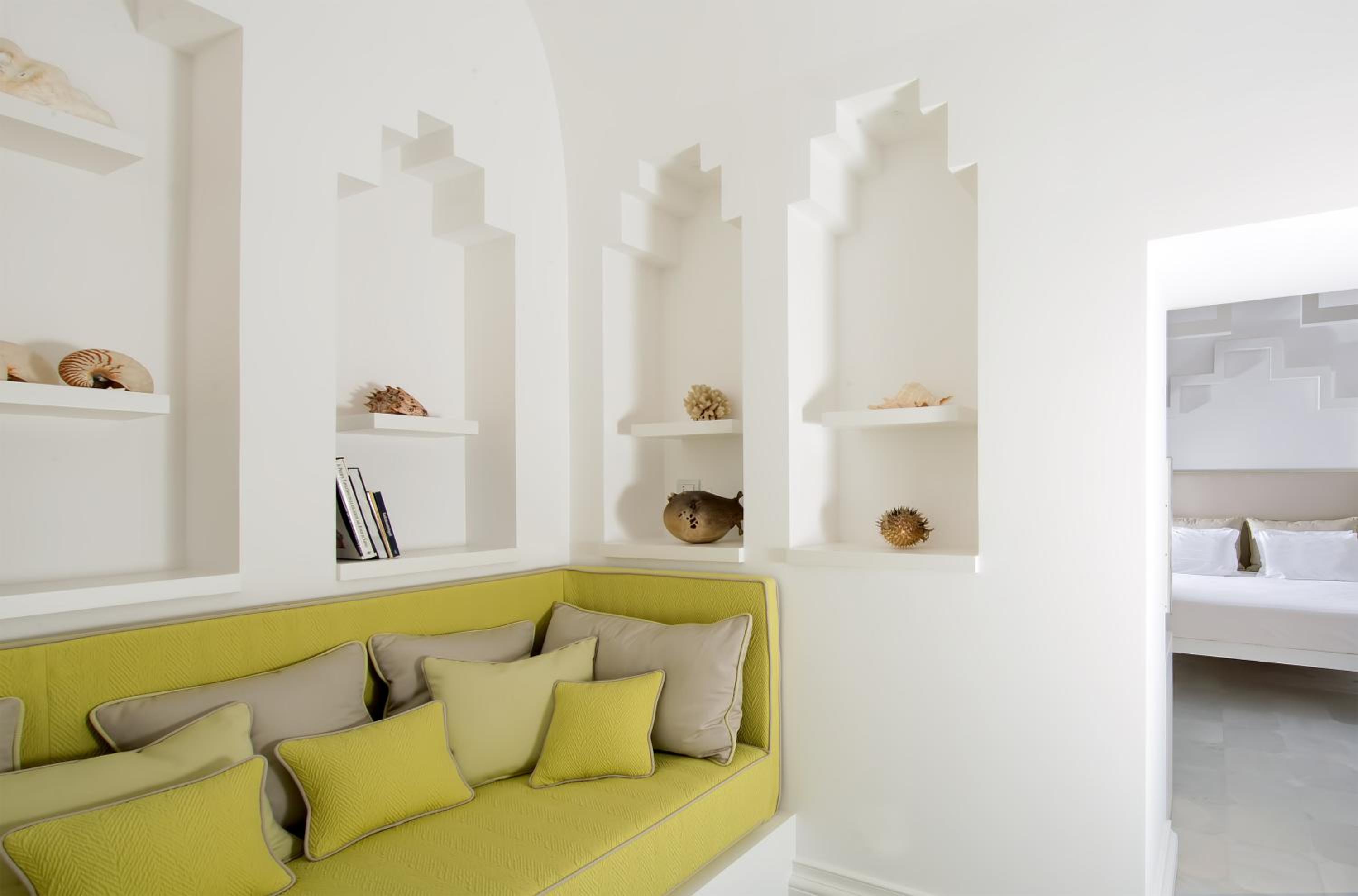 Suite with Sea View - Photo 3