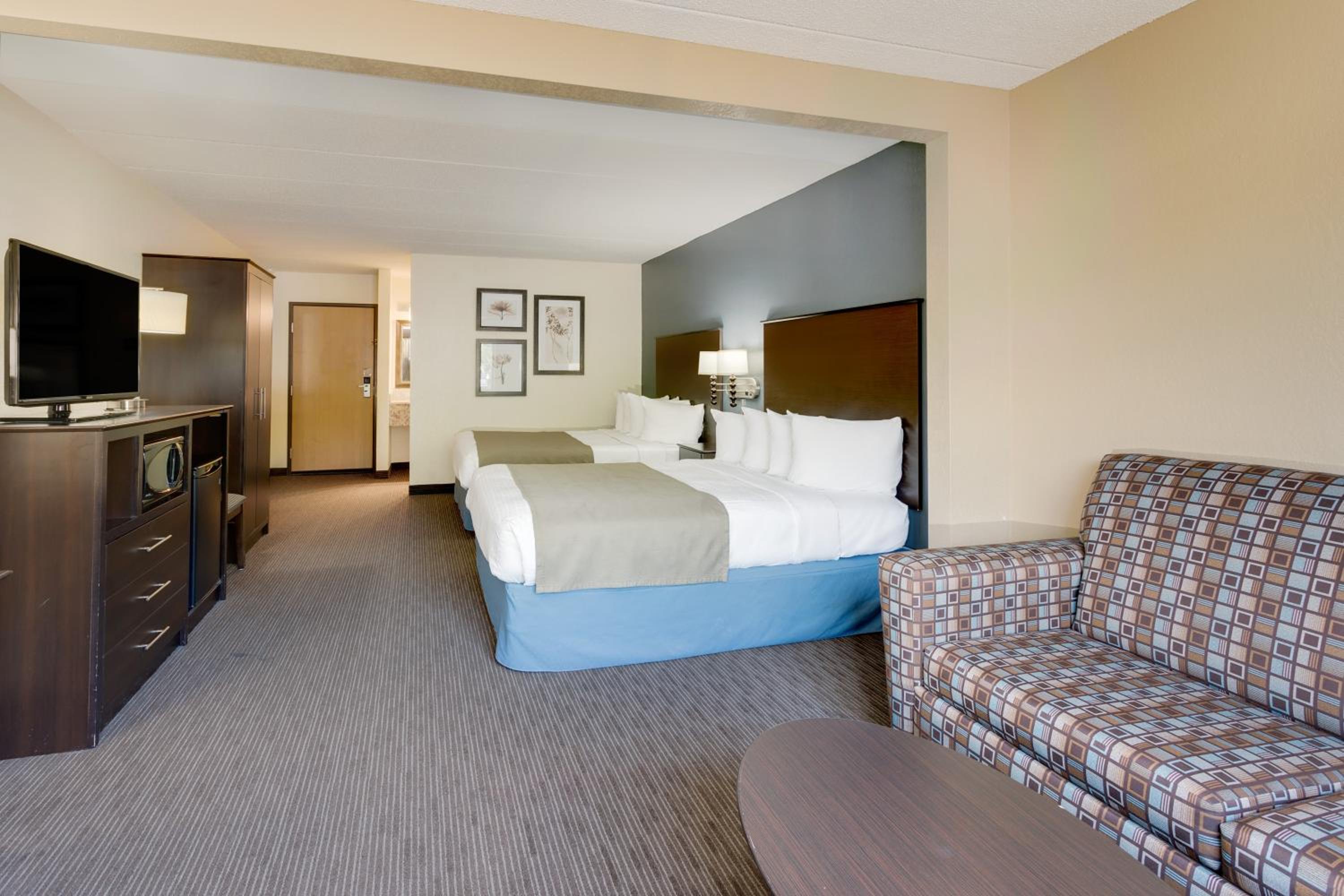 2 Queen Beds, Deluxe Room (Non-Smoking) - Photo 3