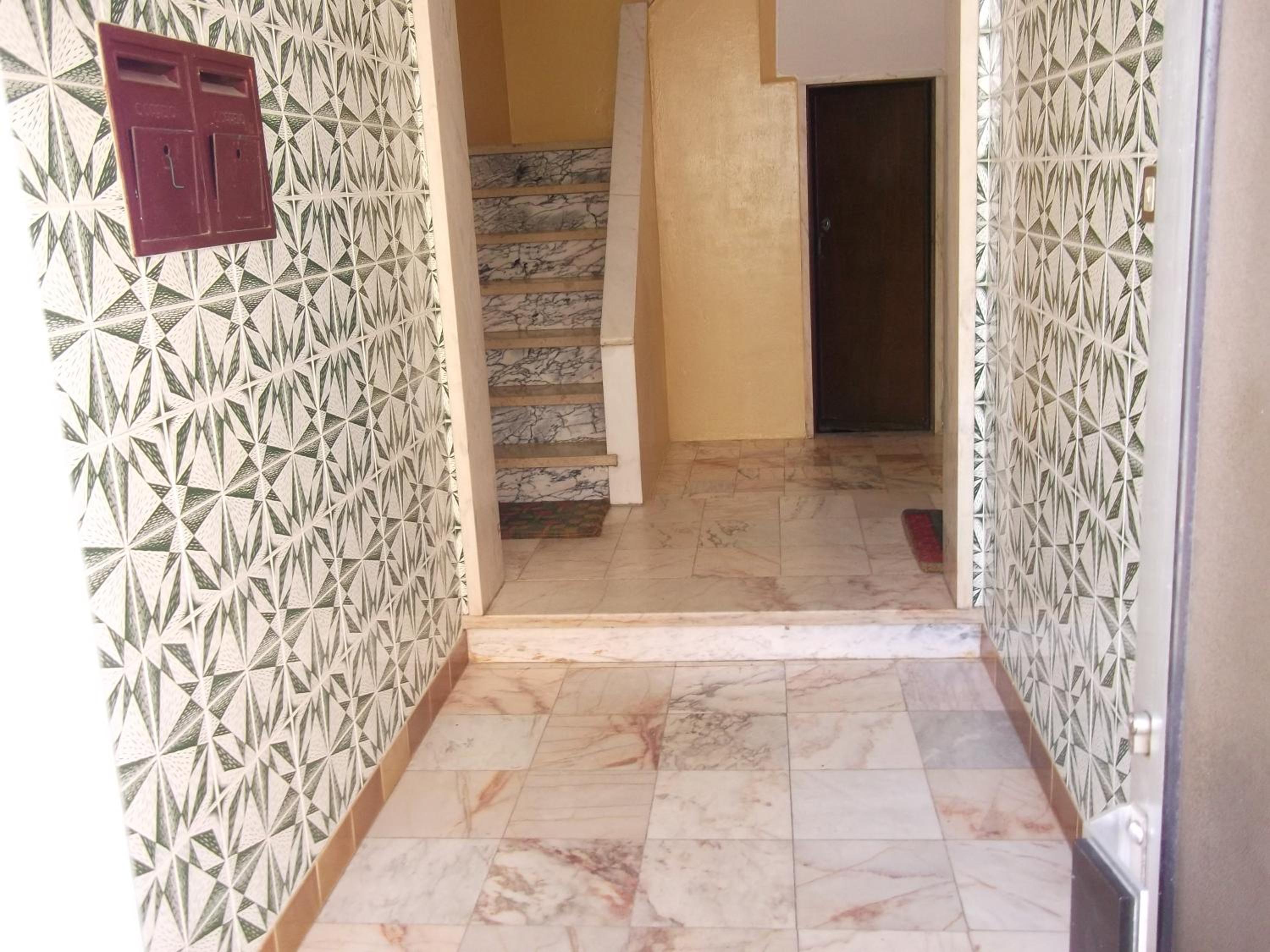 Family Room - Photo 3