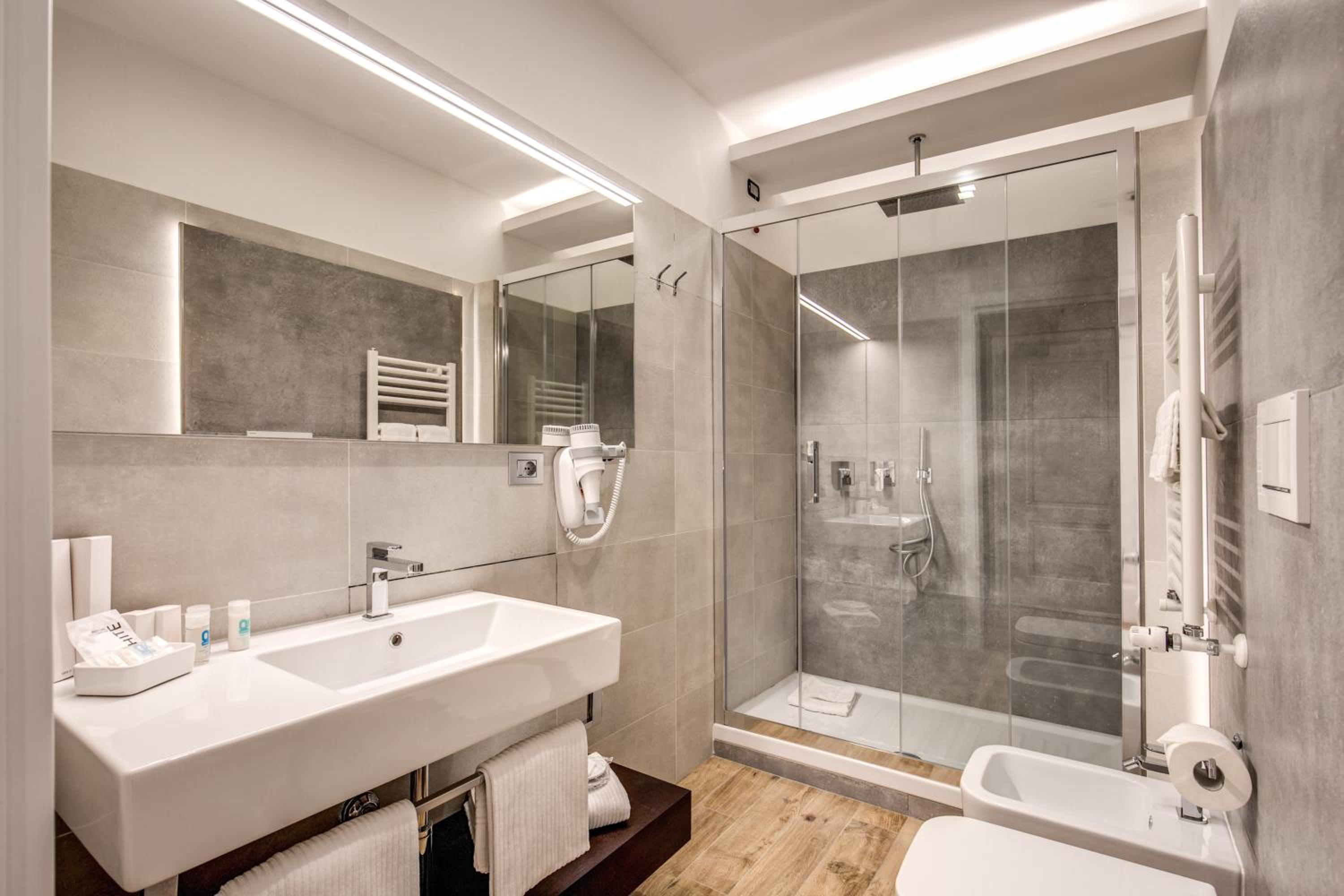 Available room