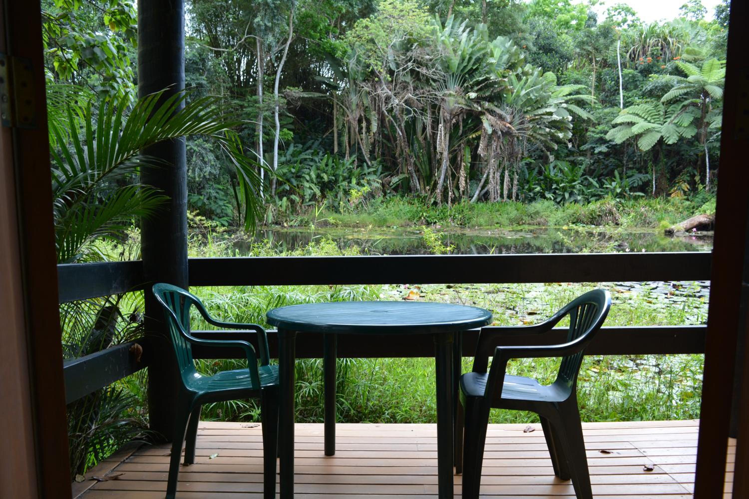 Budget Twin Room - Pond View photo 6