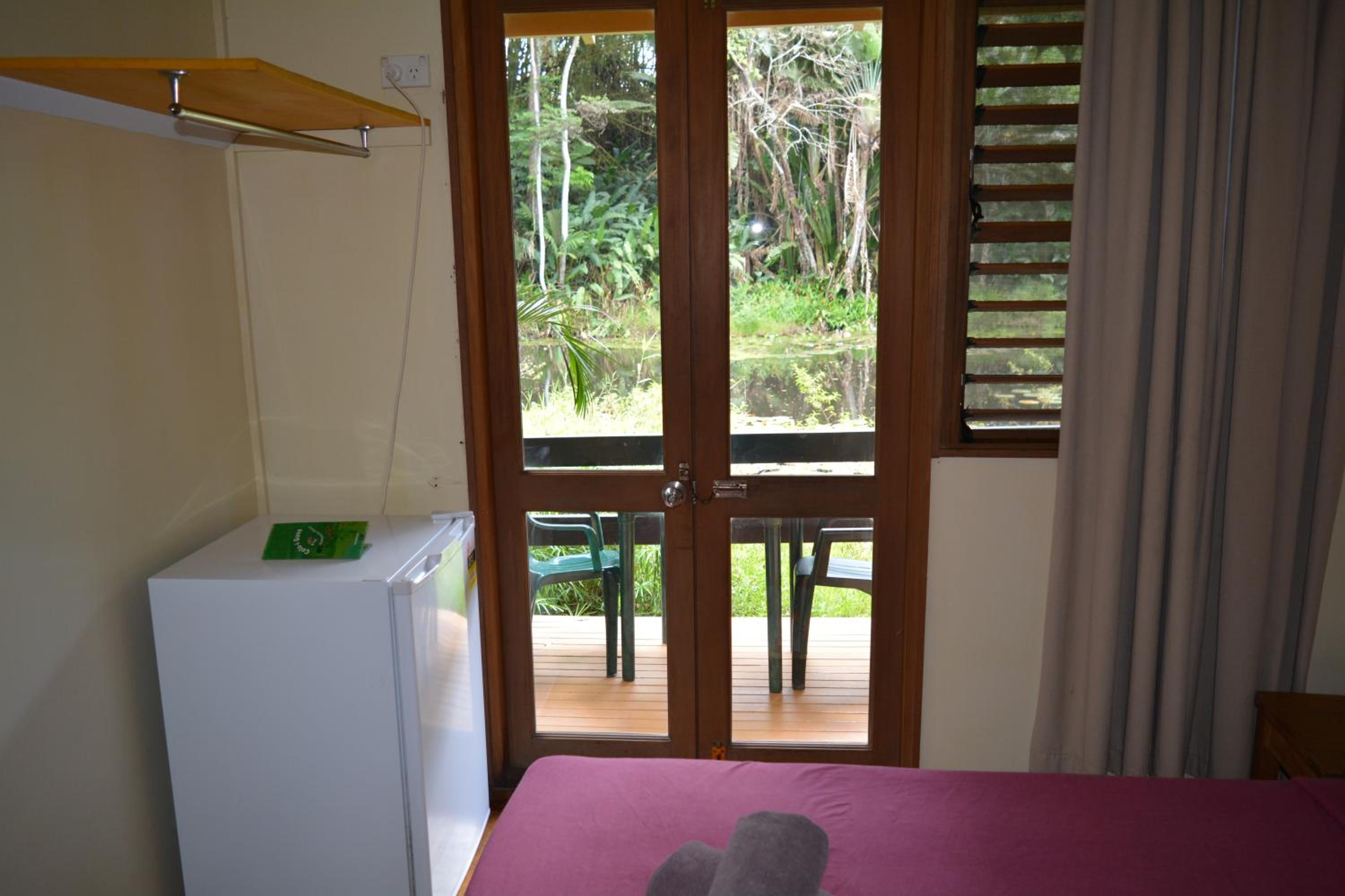 Budget Double Room - Pond View photo 25