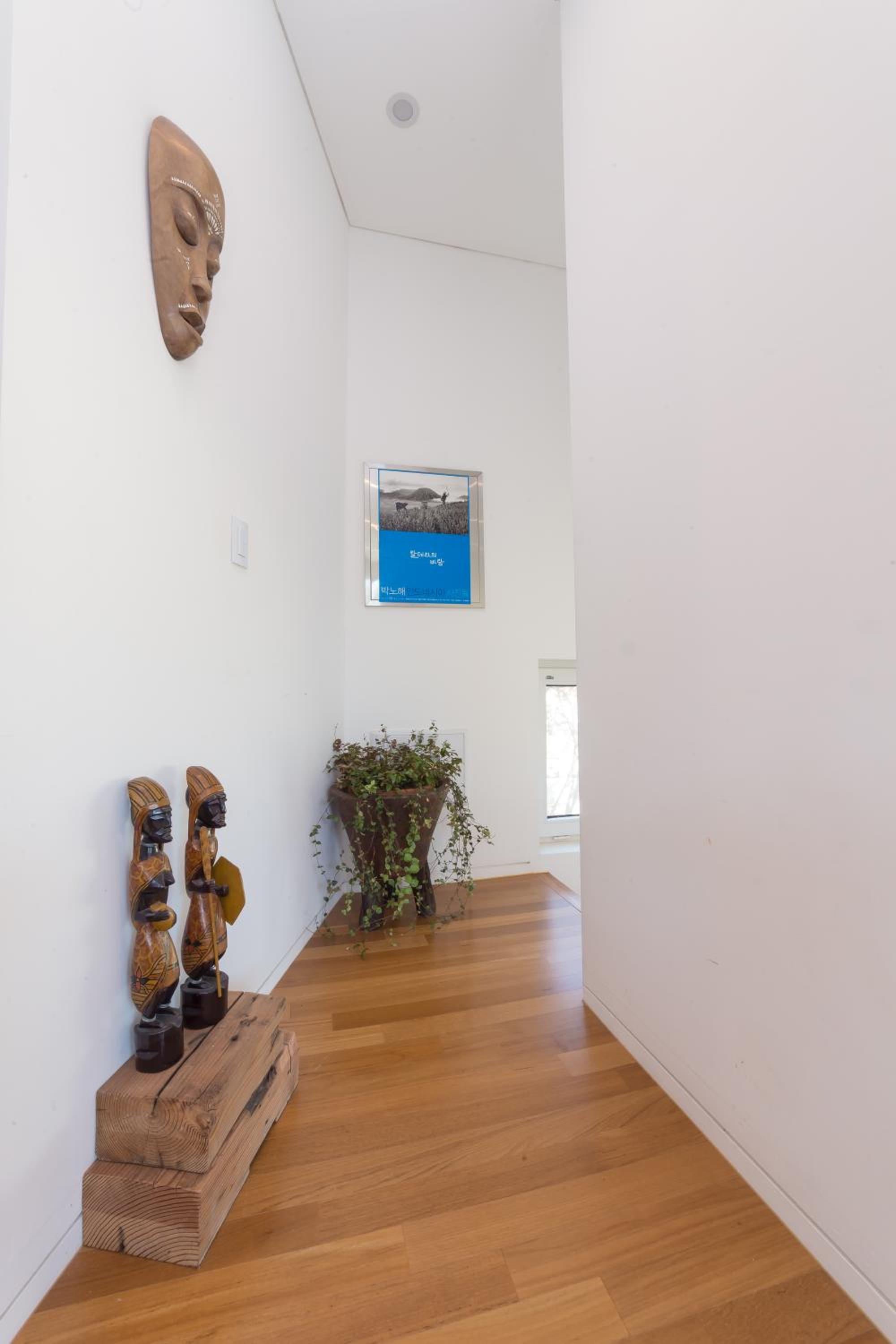 Double Room with Balcony - Photo 10