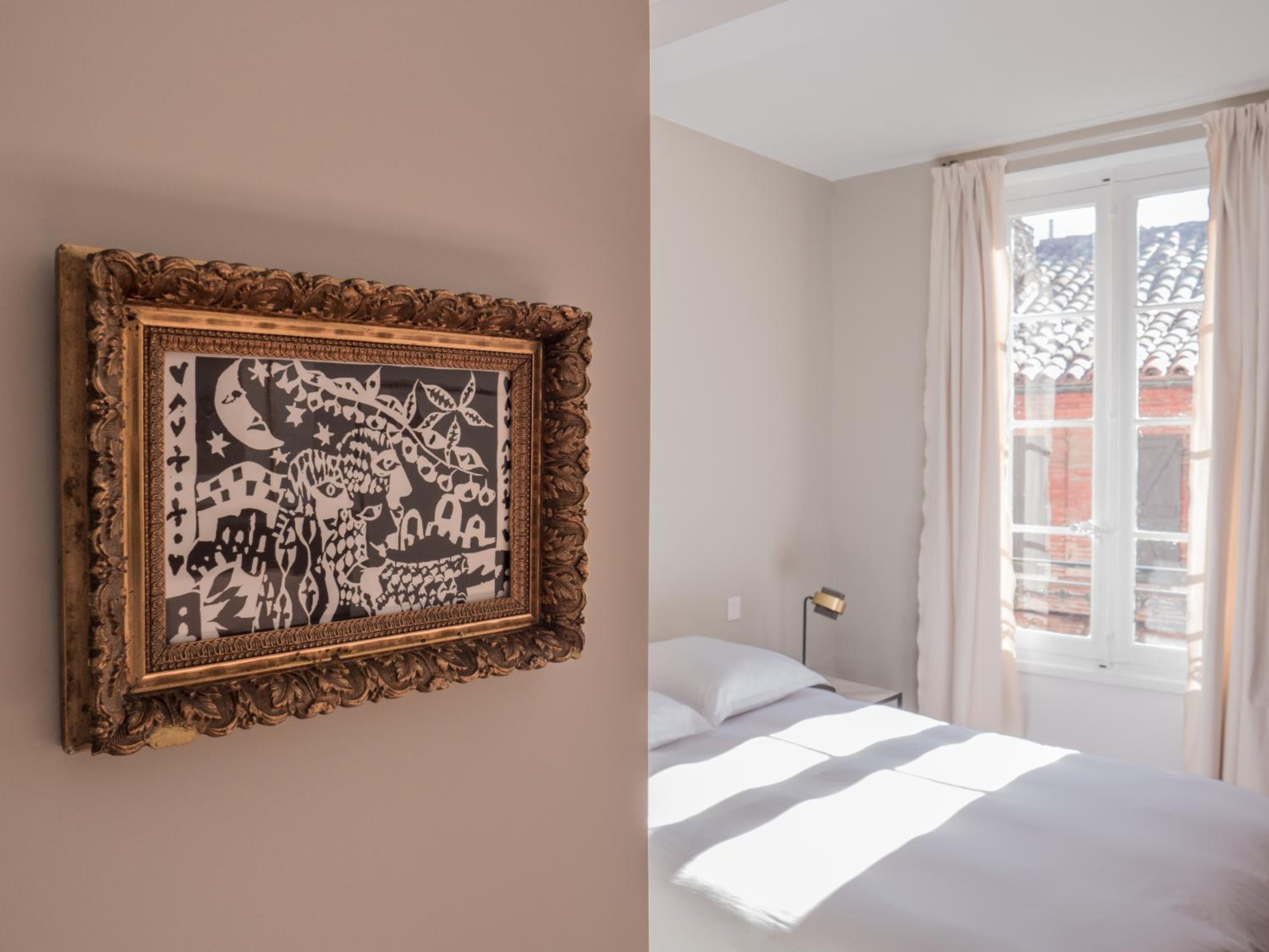 Quadruple Room with Private Bathroom photo 2