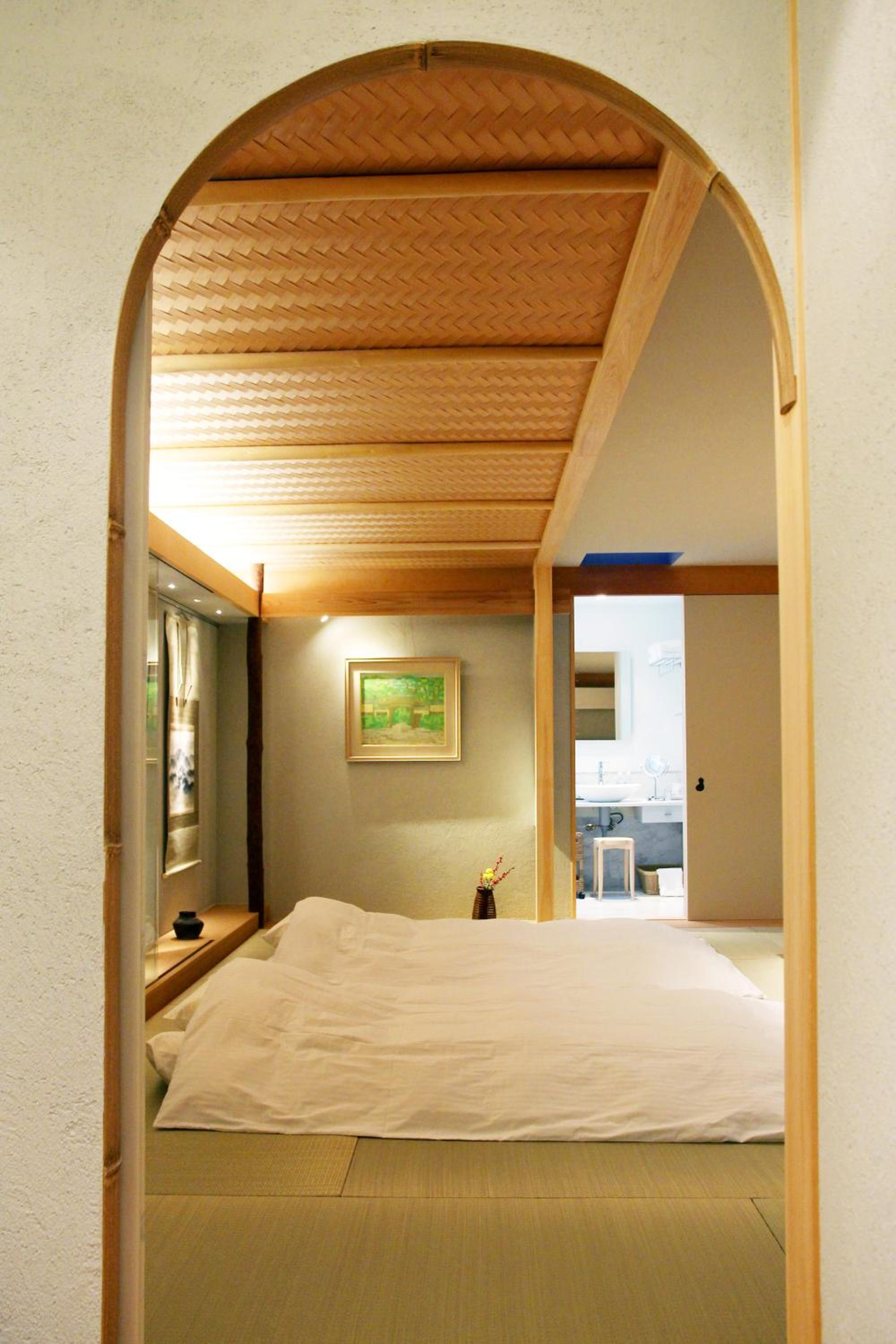 Three-Bedroom House - Photo 27