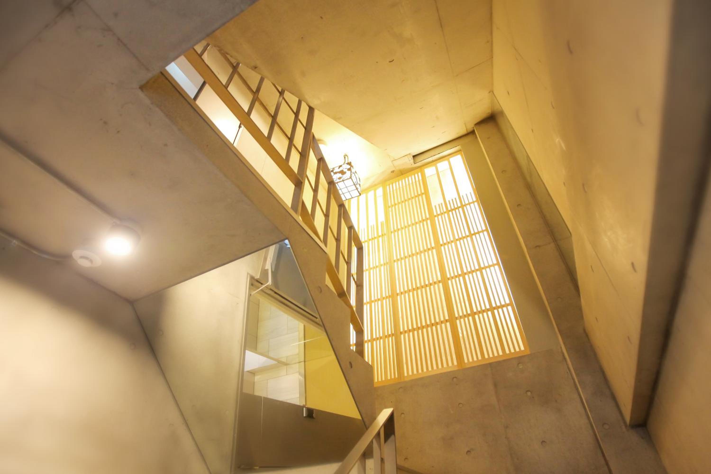 Three-Bedroom House - Photo 16
