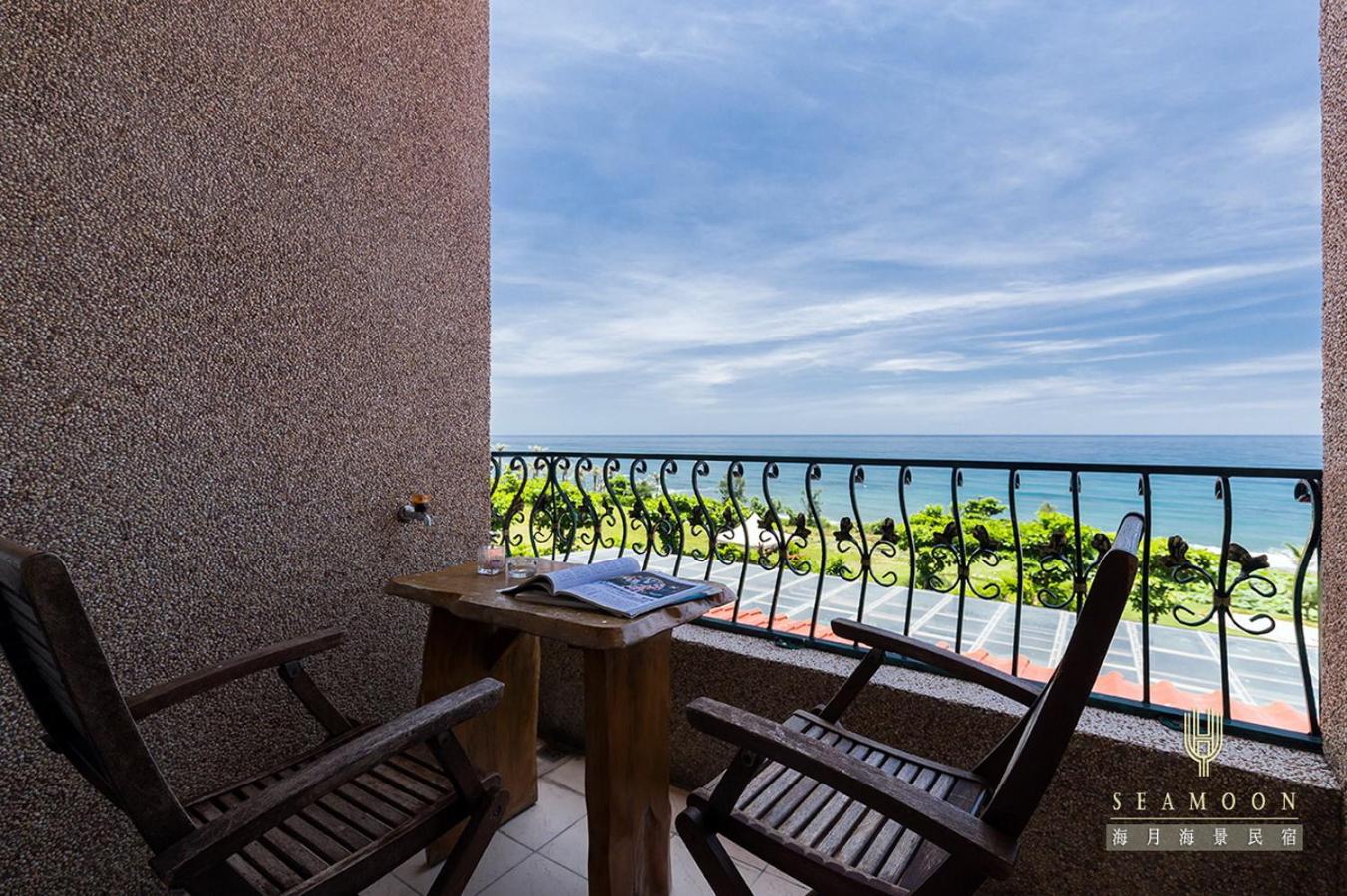 Deluxe Double Room with Balcony and Sea View photo 3