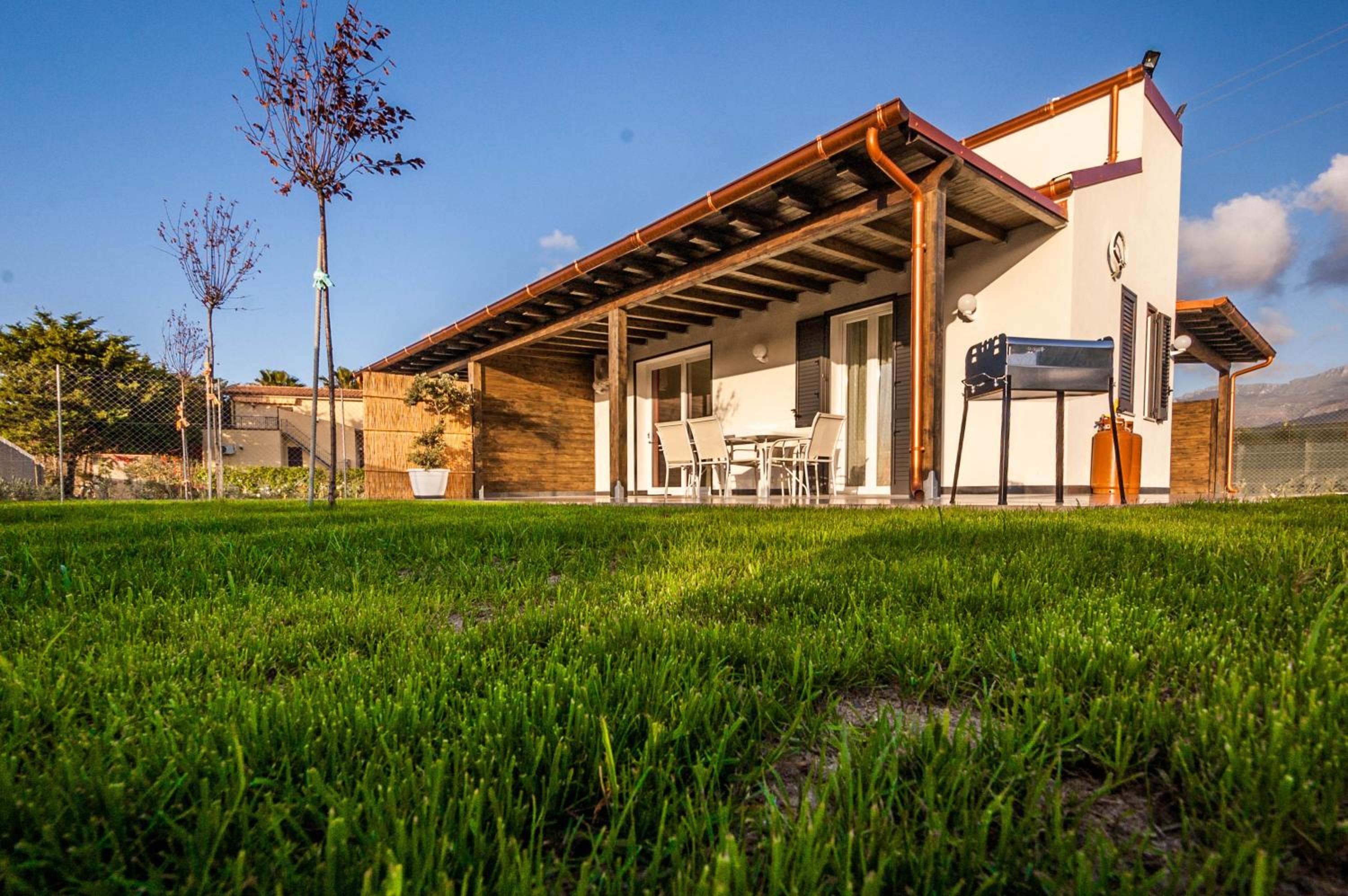 Villa photo 3