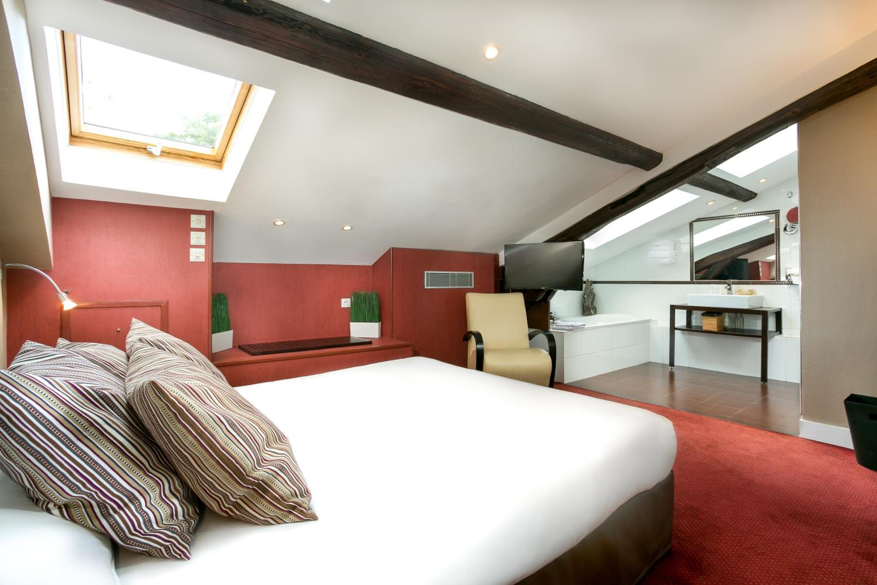Superior Double Room photo 3