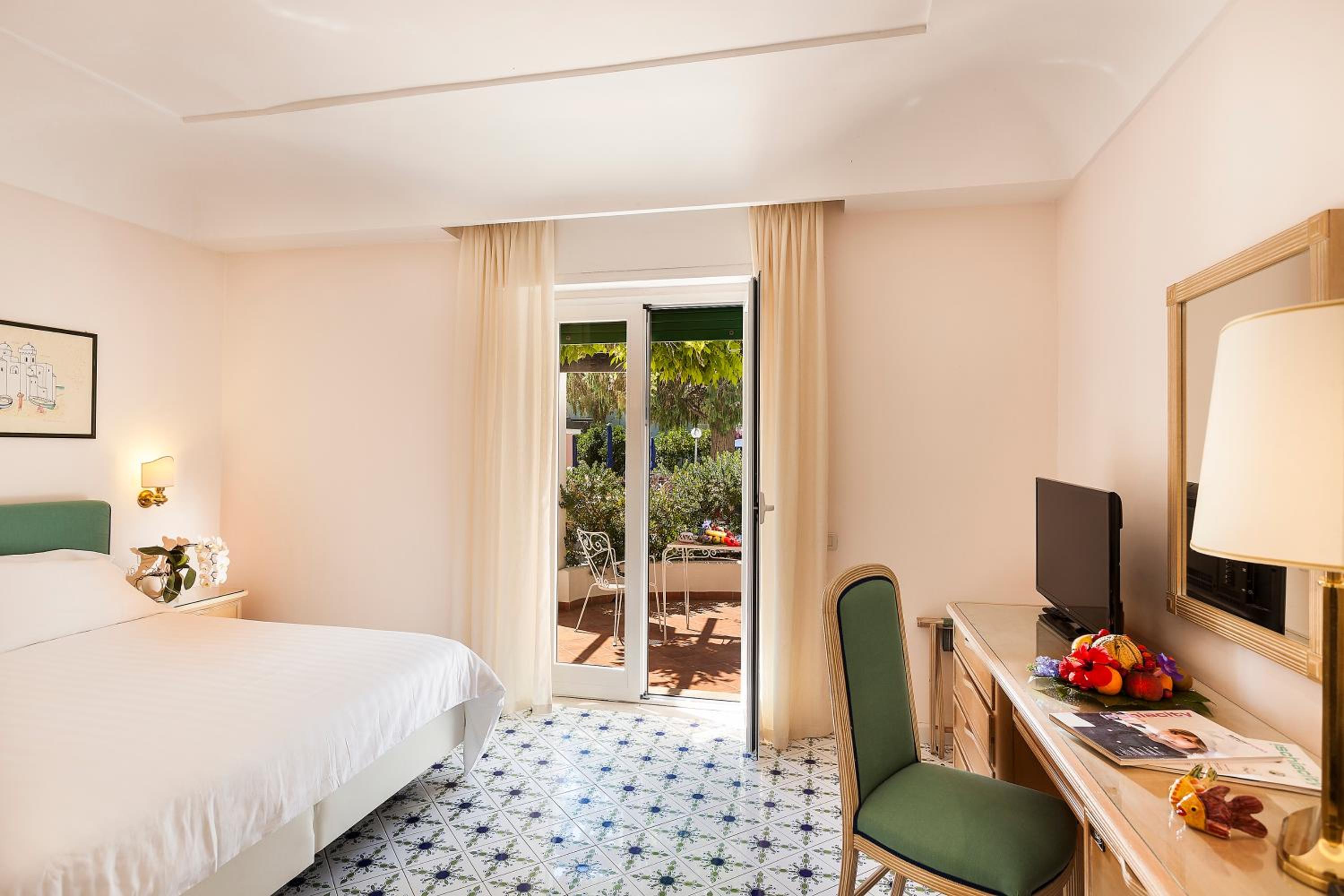 Superior Double Room - Photo 7
