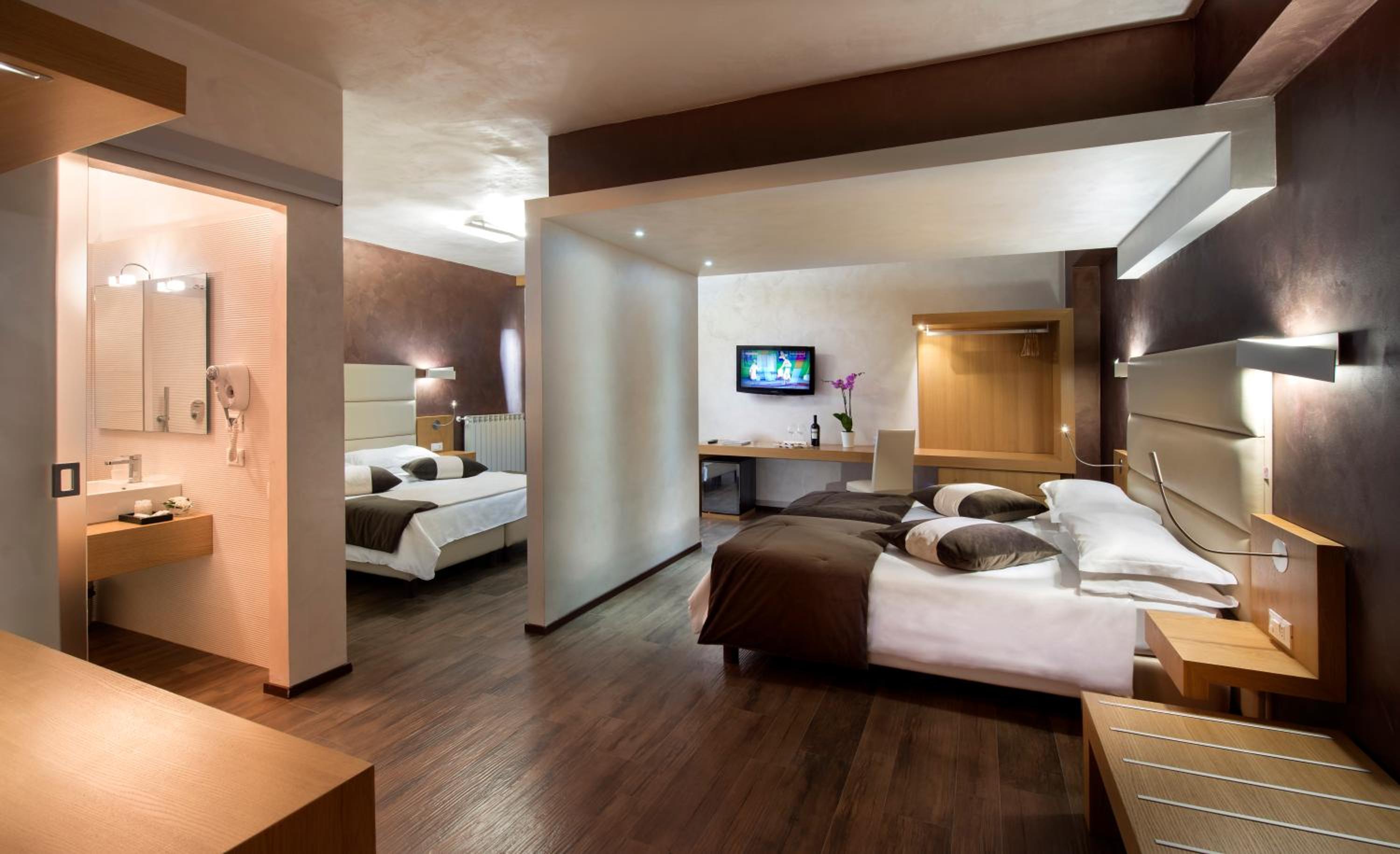 Superior Family Room