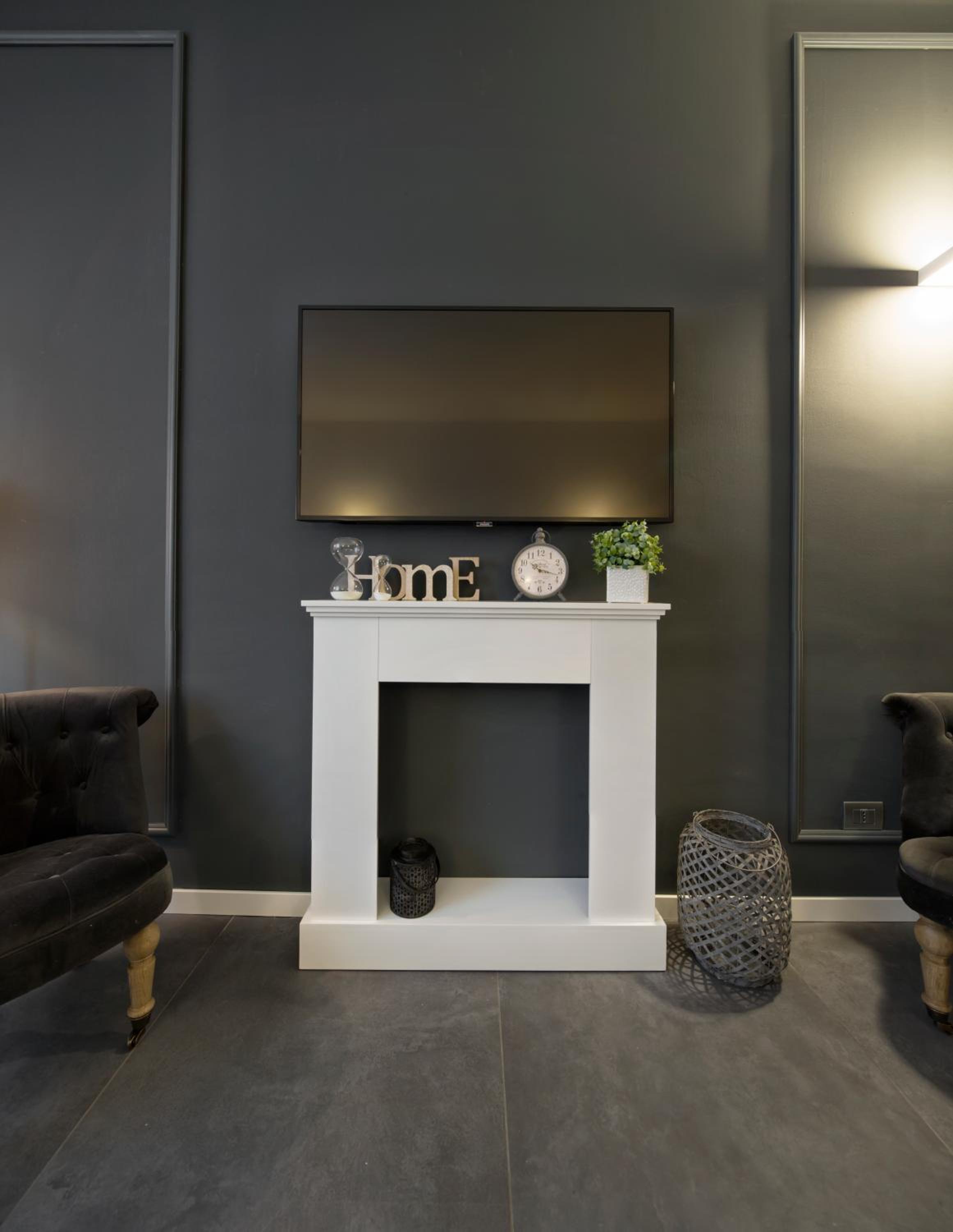 Studio Apartment photo 2