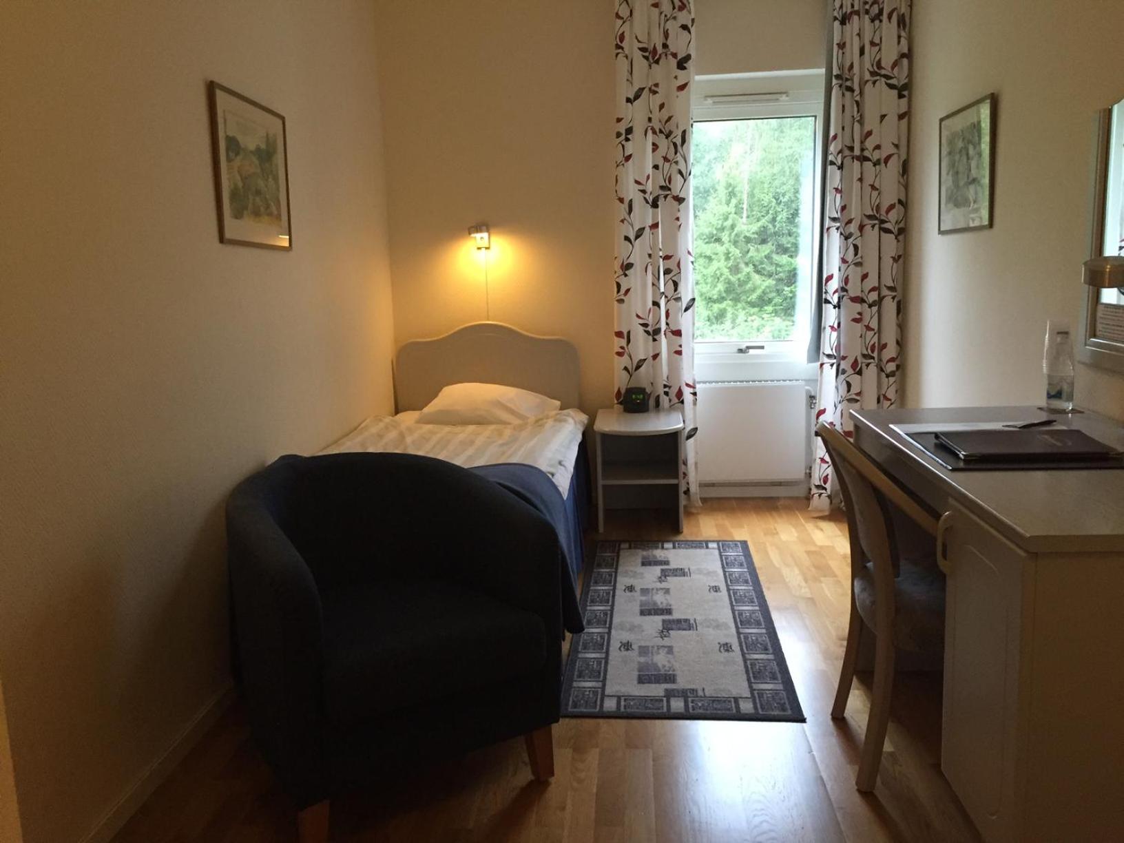 Single Room photo 1