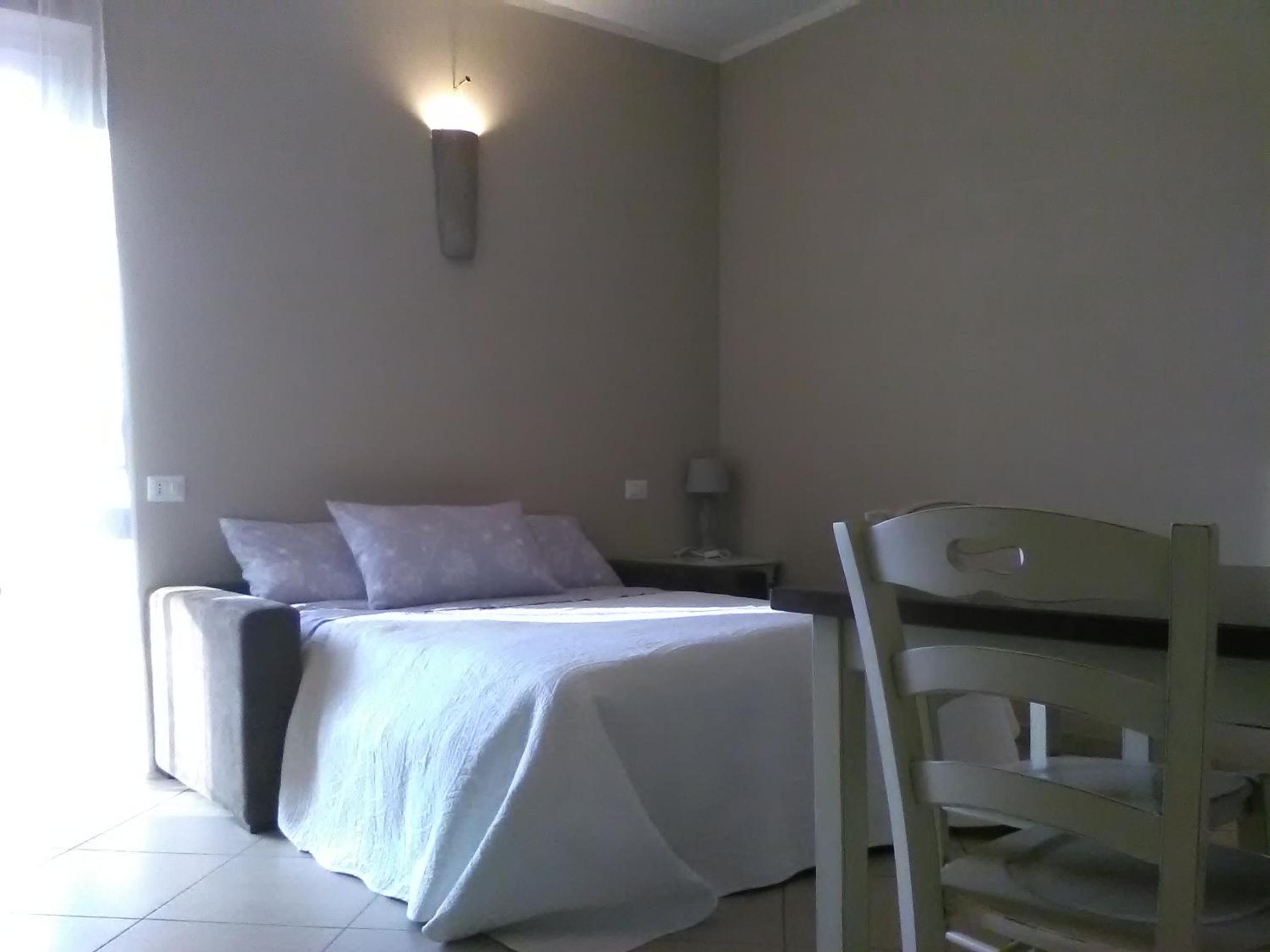 Double Room with Private Bathroom photo 3