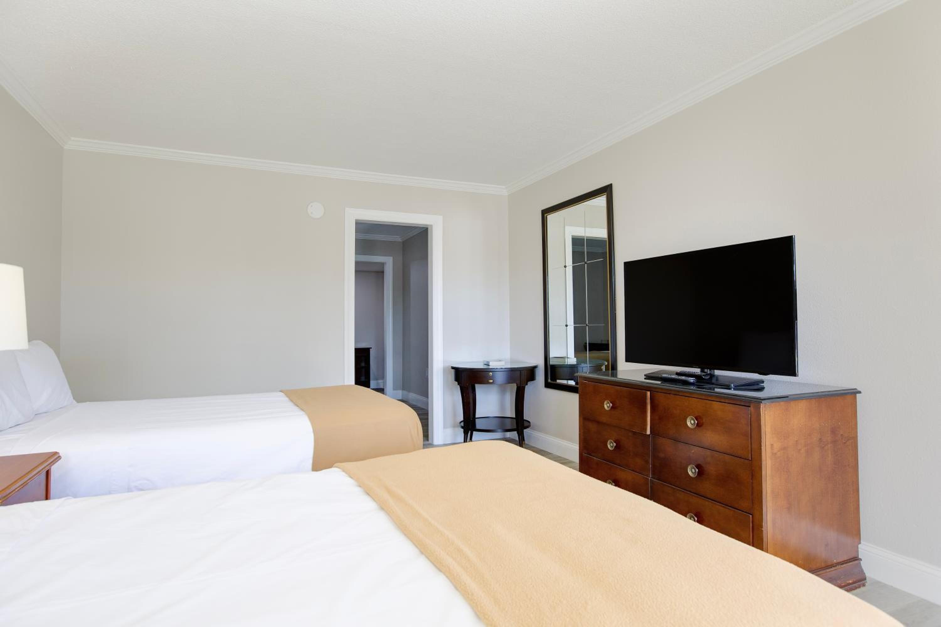 Riverside Inn & Suites Danville Virginia, Photo 5