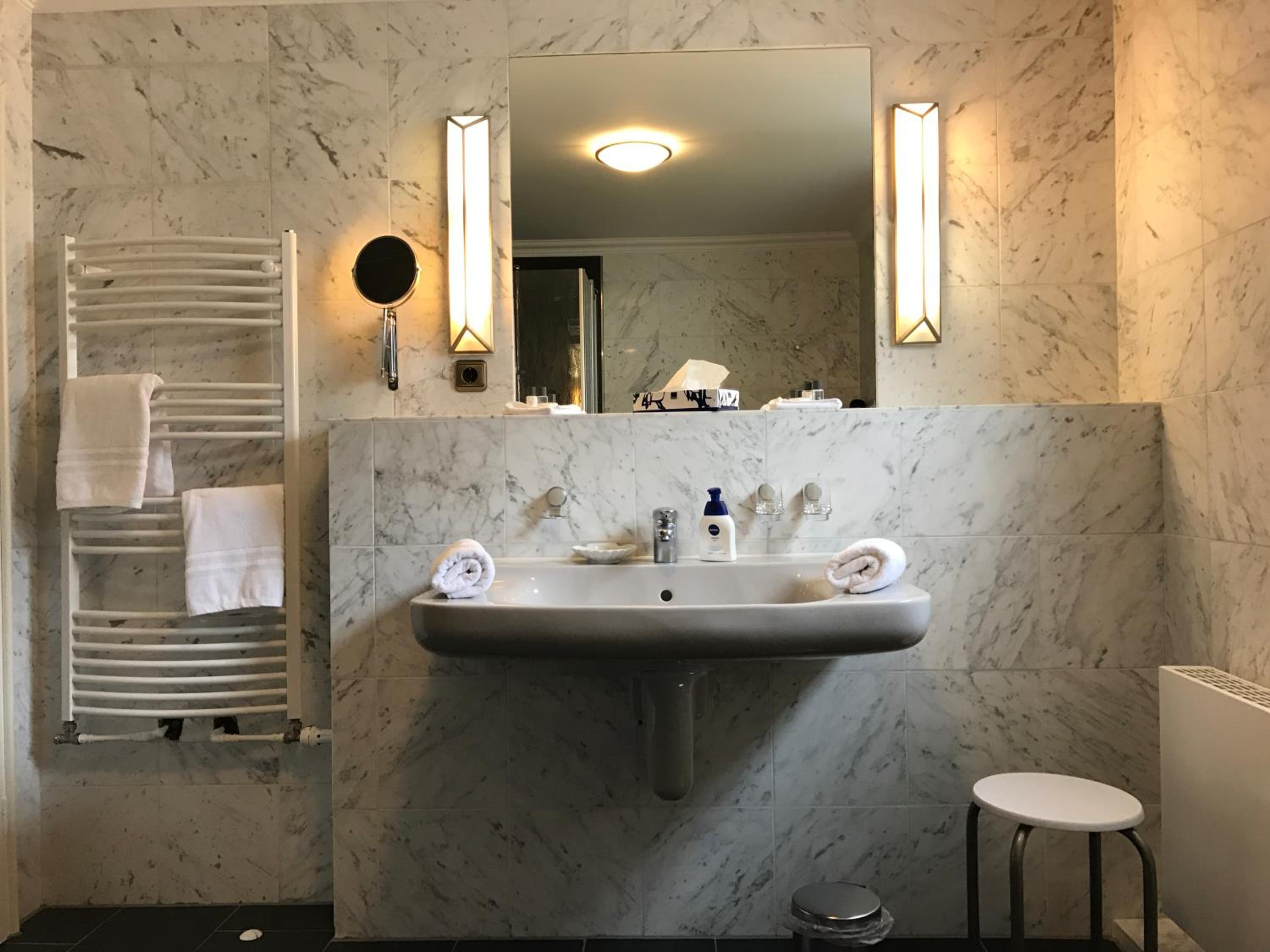 Standard Suite photo 3