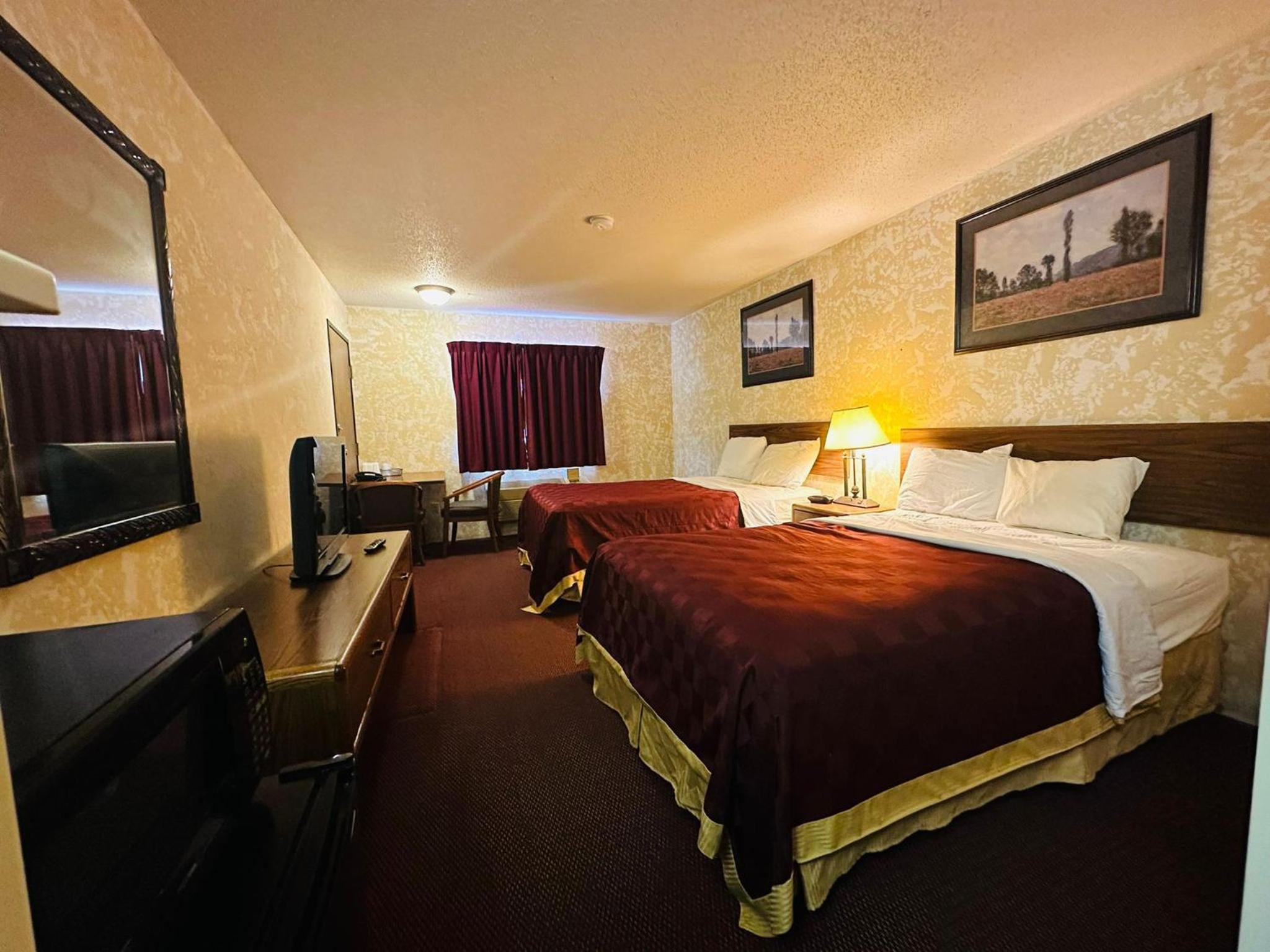 Queen Room