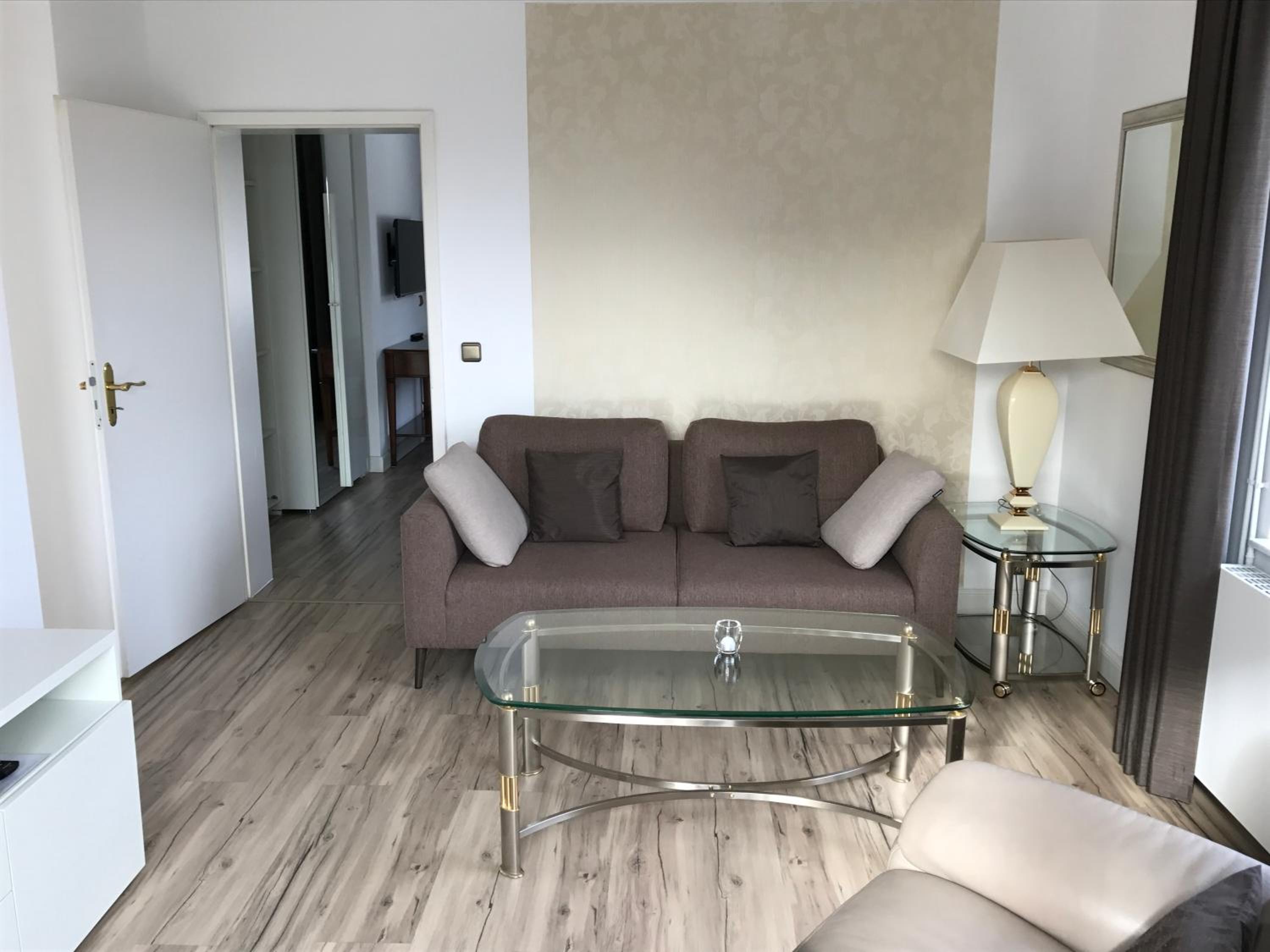 Deluxe Suite photo 2