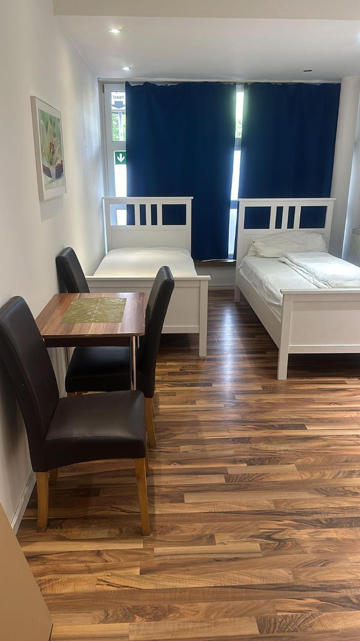 Triple Room with Bathroom photo 1