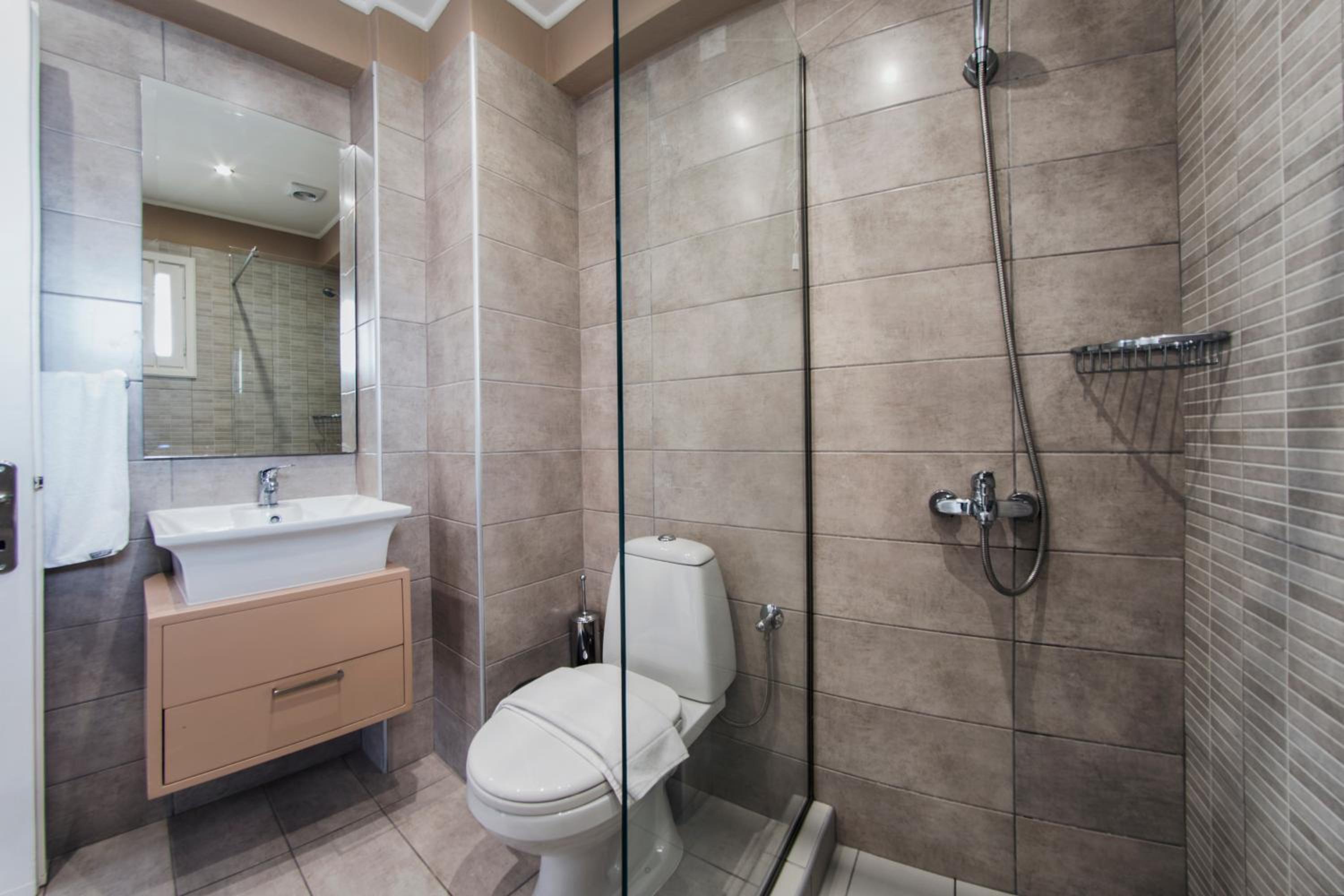 Double or Twin Room - Photo 19