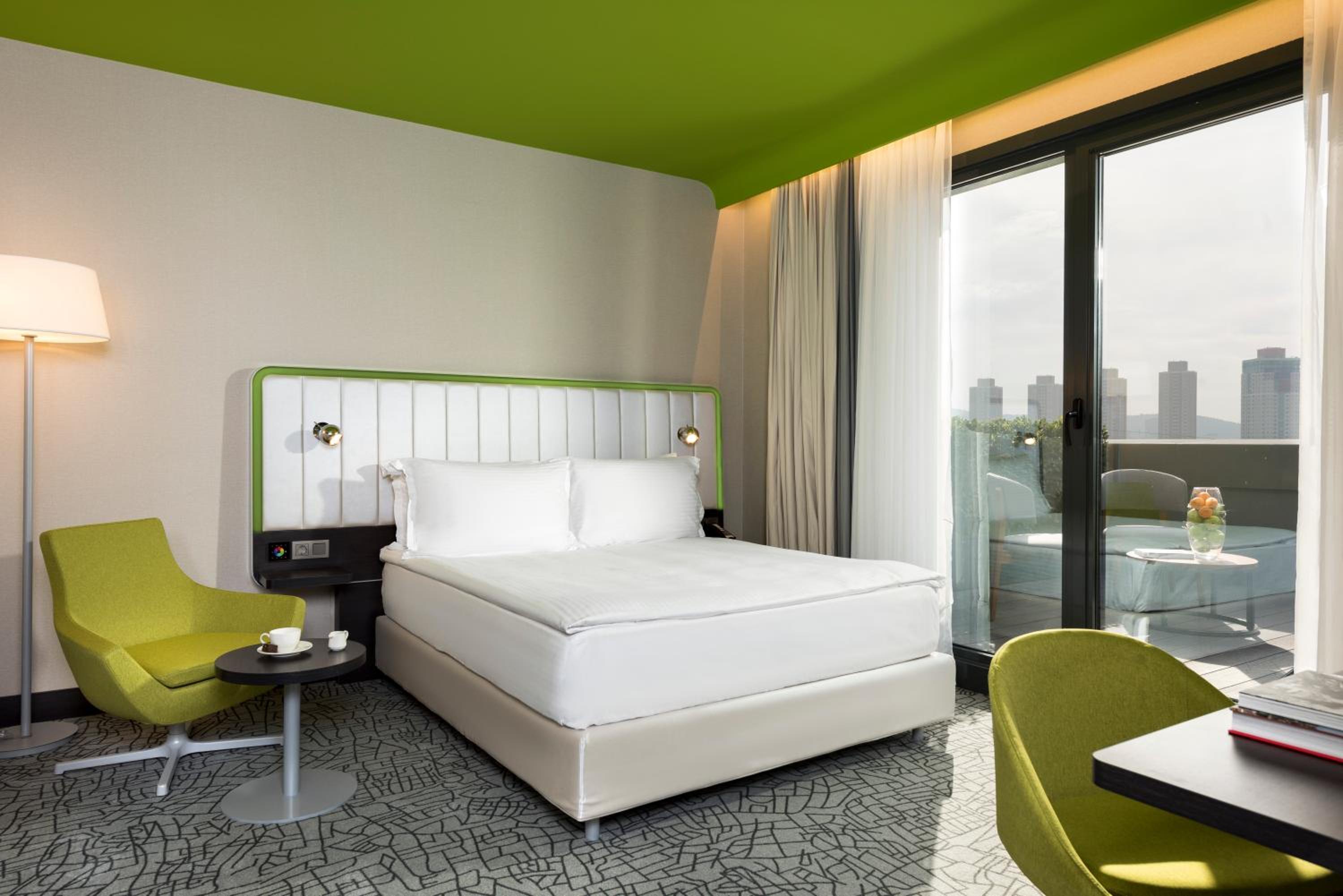 Superior Room with Terrace photo 3