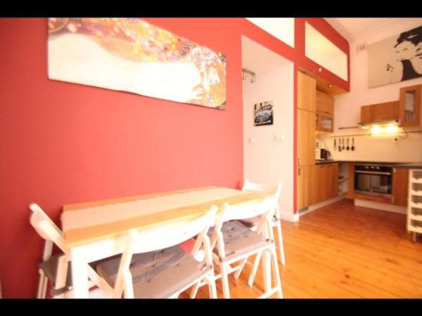 Two-Bedroom Apartment - Photo 6