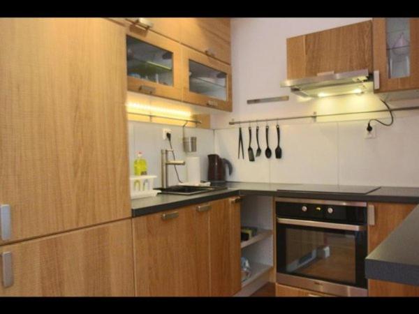Two-Bedroom Apartment - Photo 8