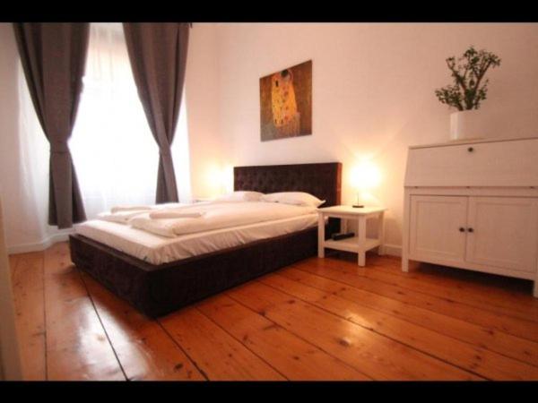 Two-Bedroom Apartment - Photo 10
