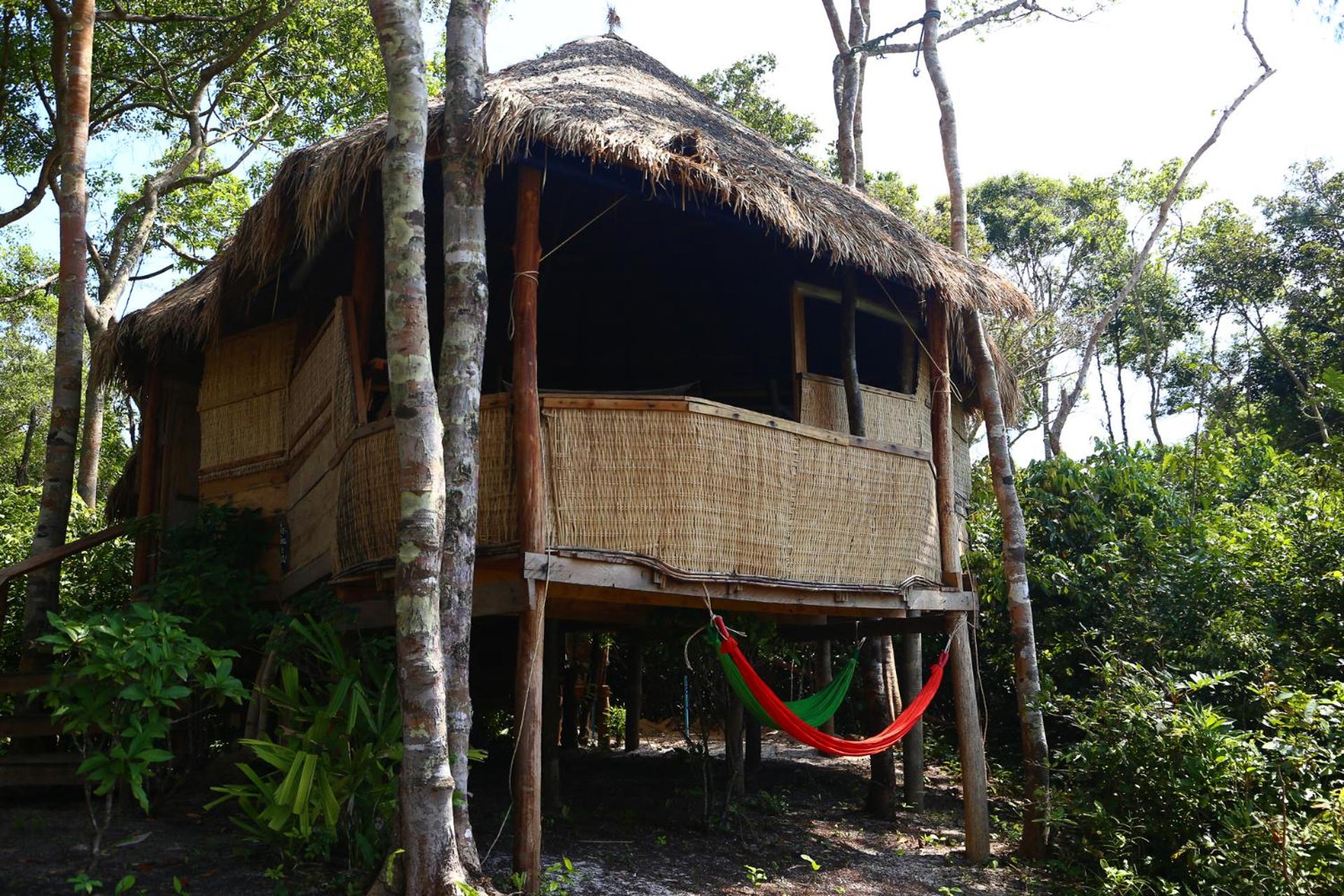 Deluxe Family Bungalow photo 3