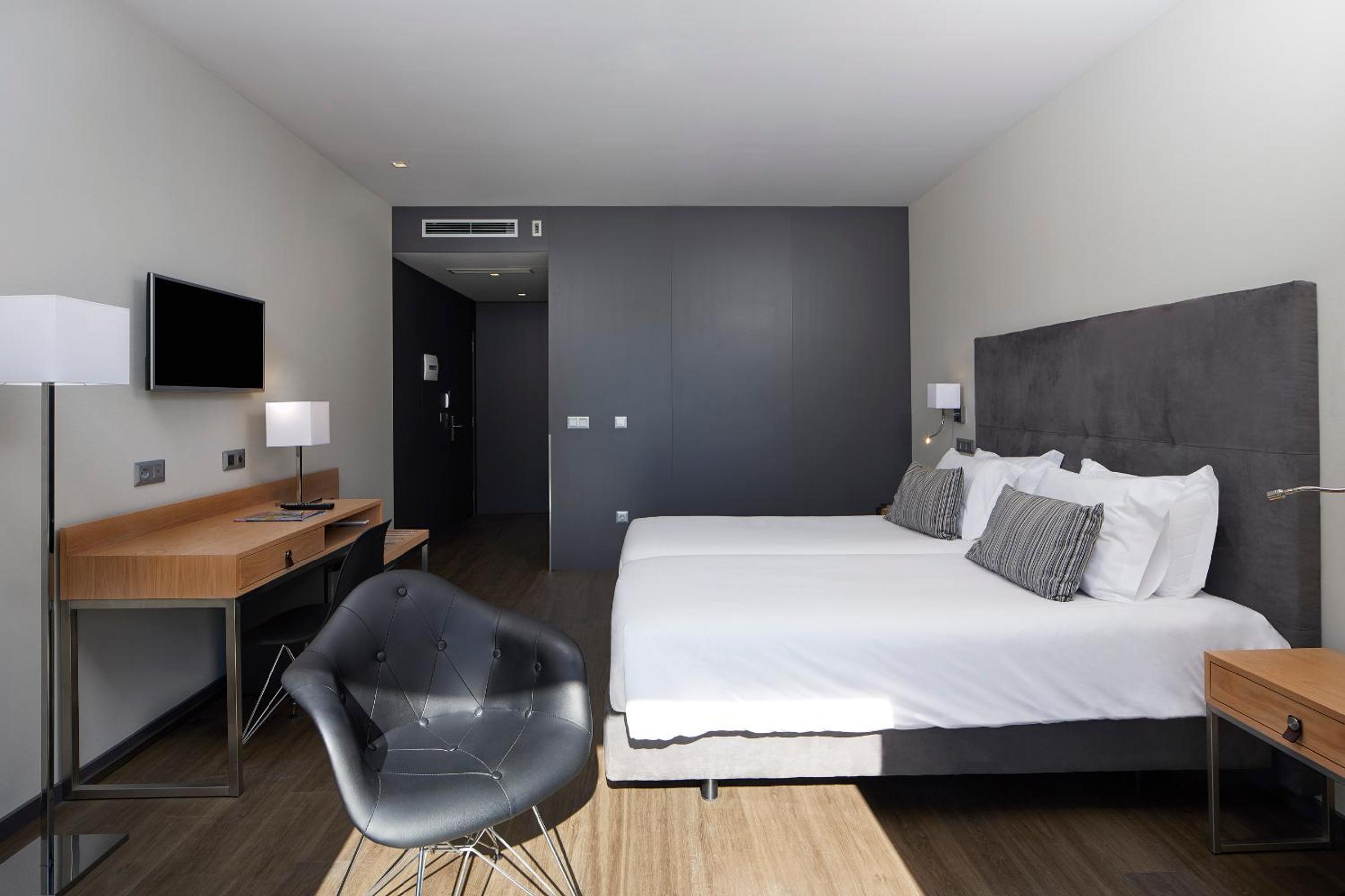 Junior Suite (2 Adults + 2 Children) - Photo 5