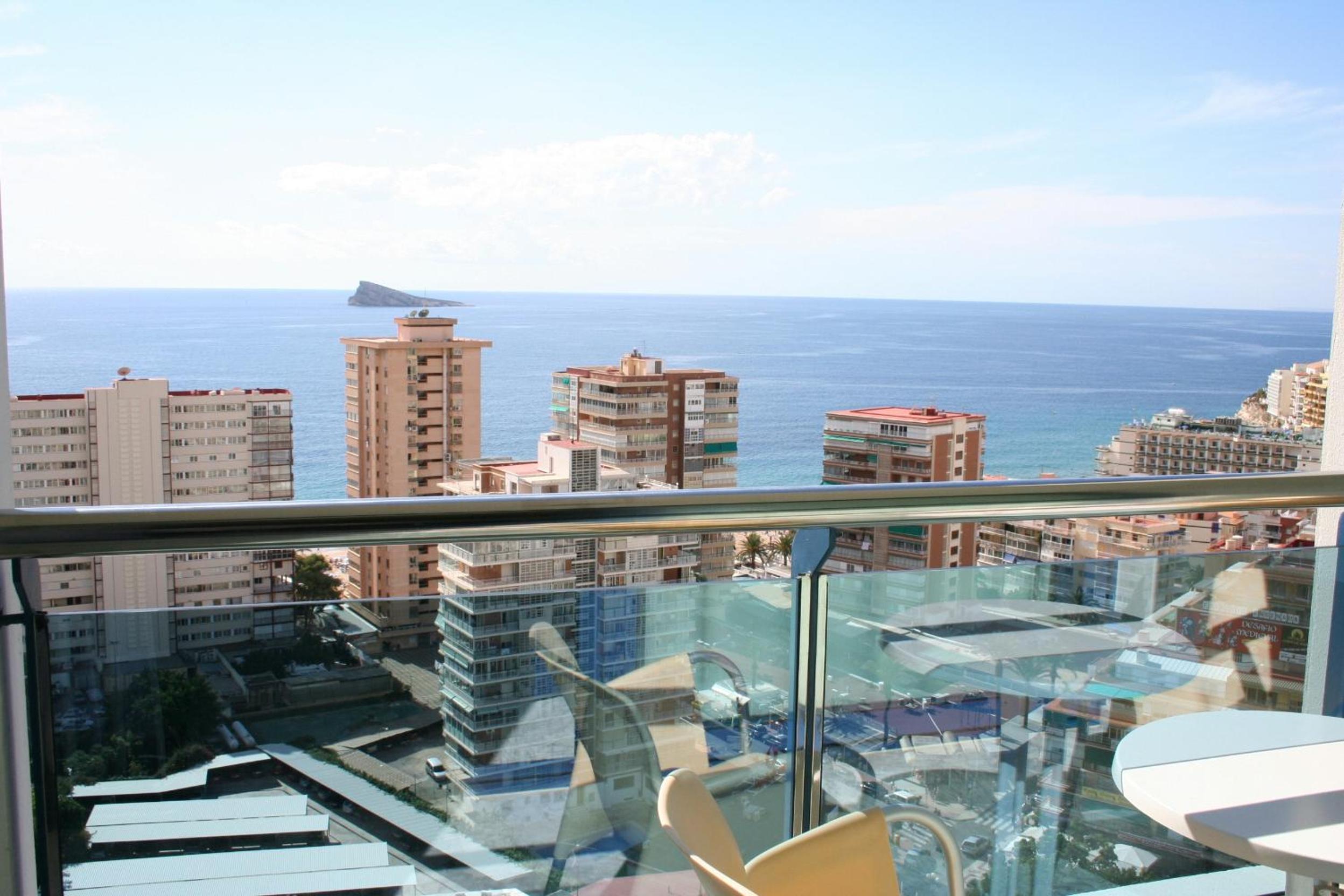 Deluxe Triple Room with Terrace and Sea View (1 Adult + 2 Children)
