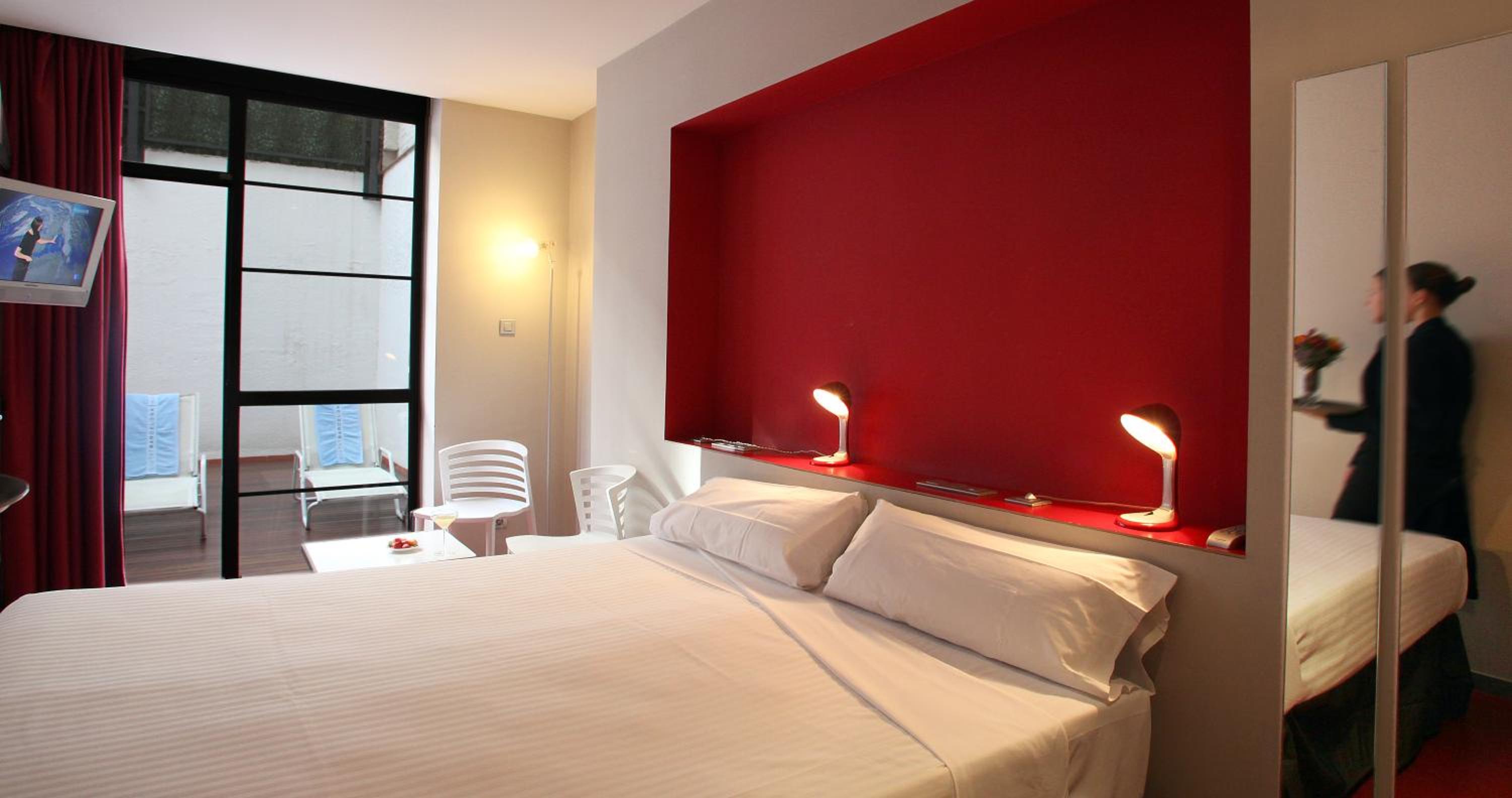 Twin Room with Extra Bed photo 3