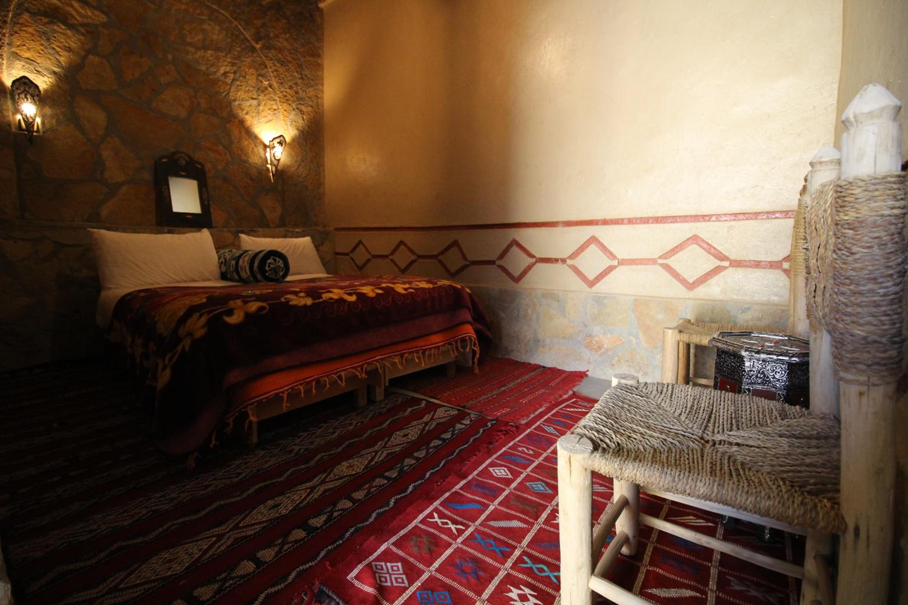 Deluxe Room - Photo 1