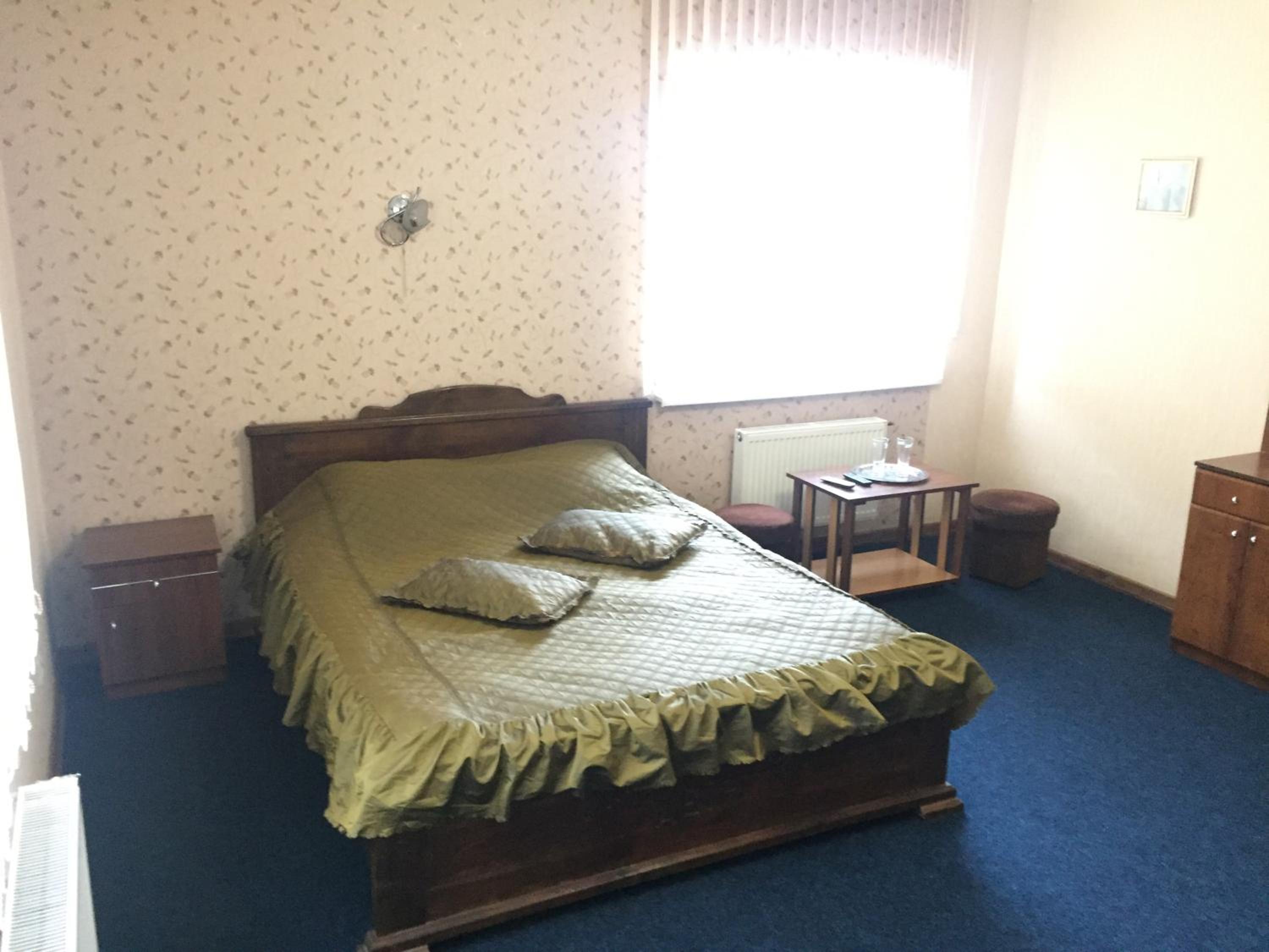 Budget Double Room photo 2