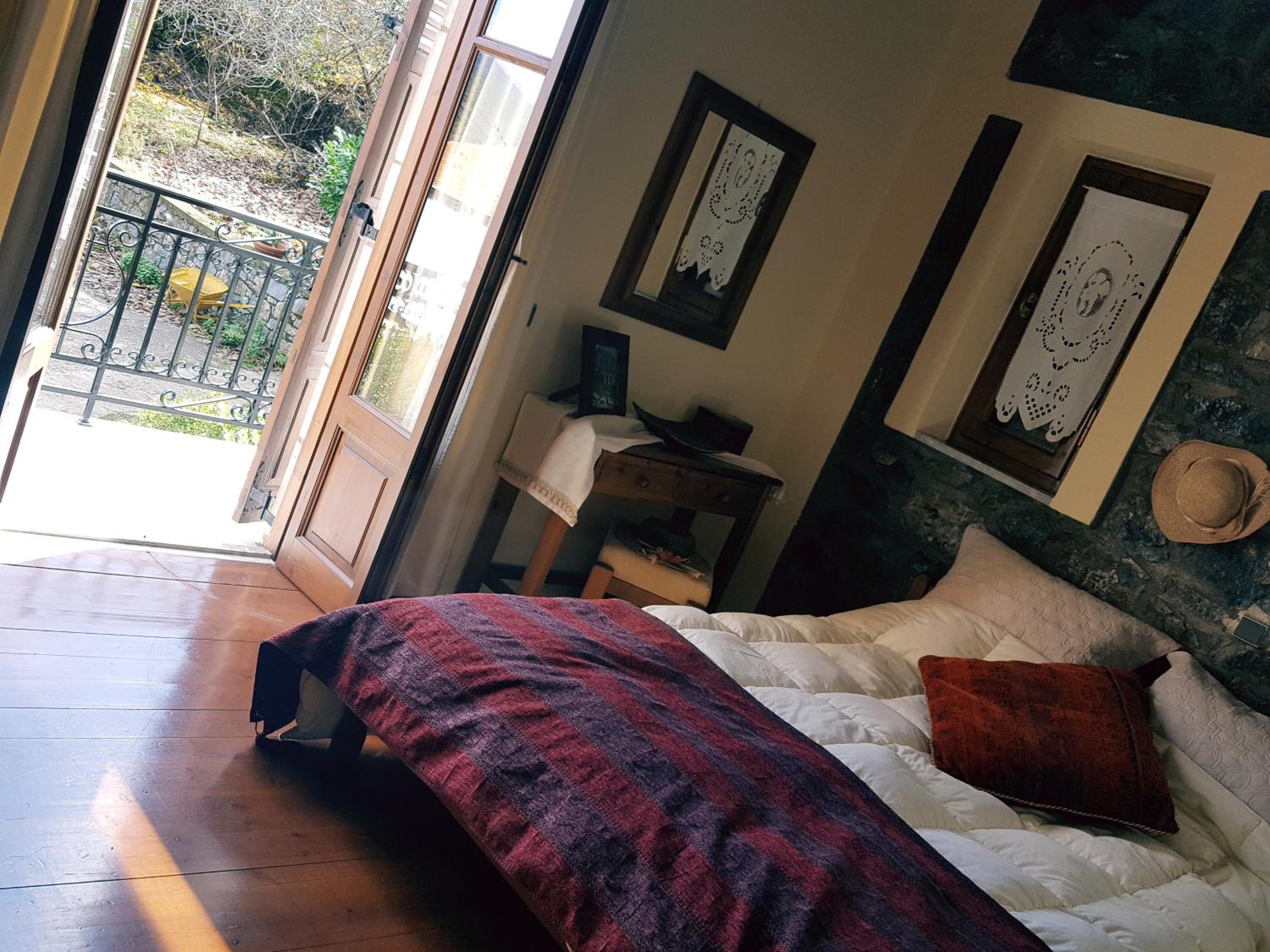 Suite with Mountain View - Photo 1