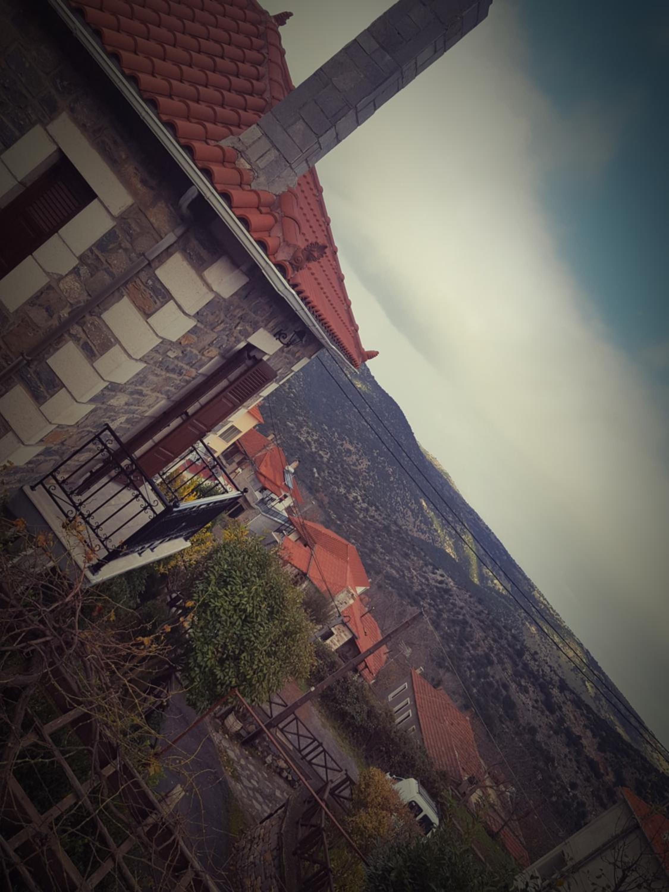 Suite with Mountain View - Photo 21