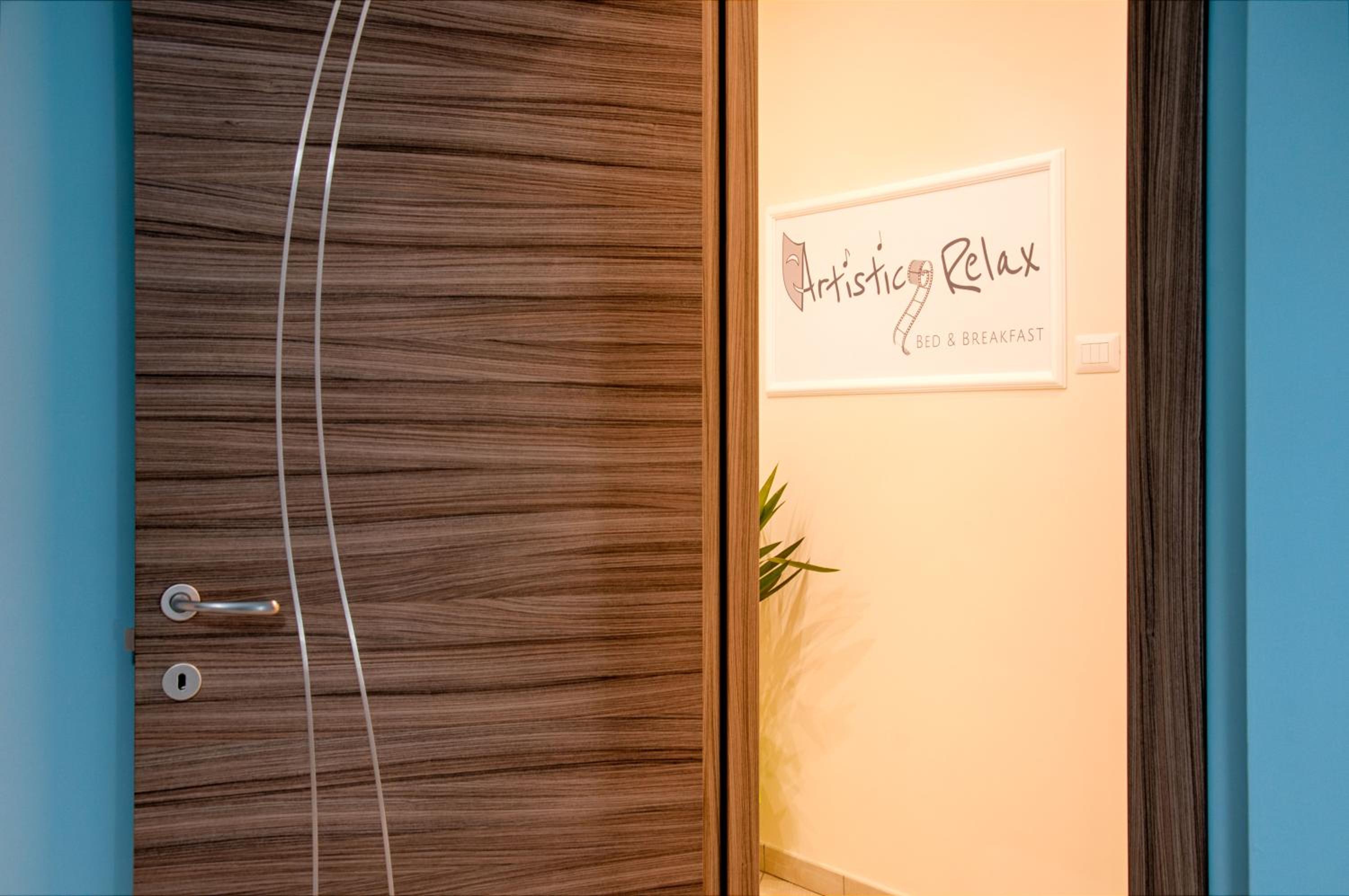Double Room with Private Bathroom photo 2