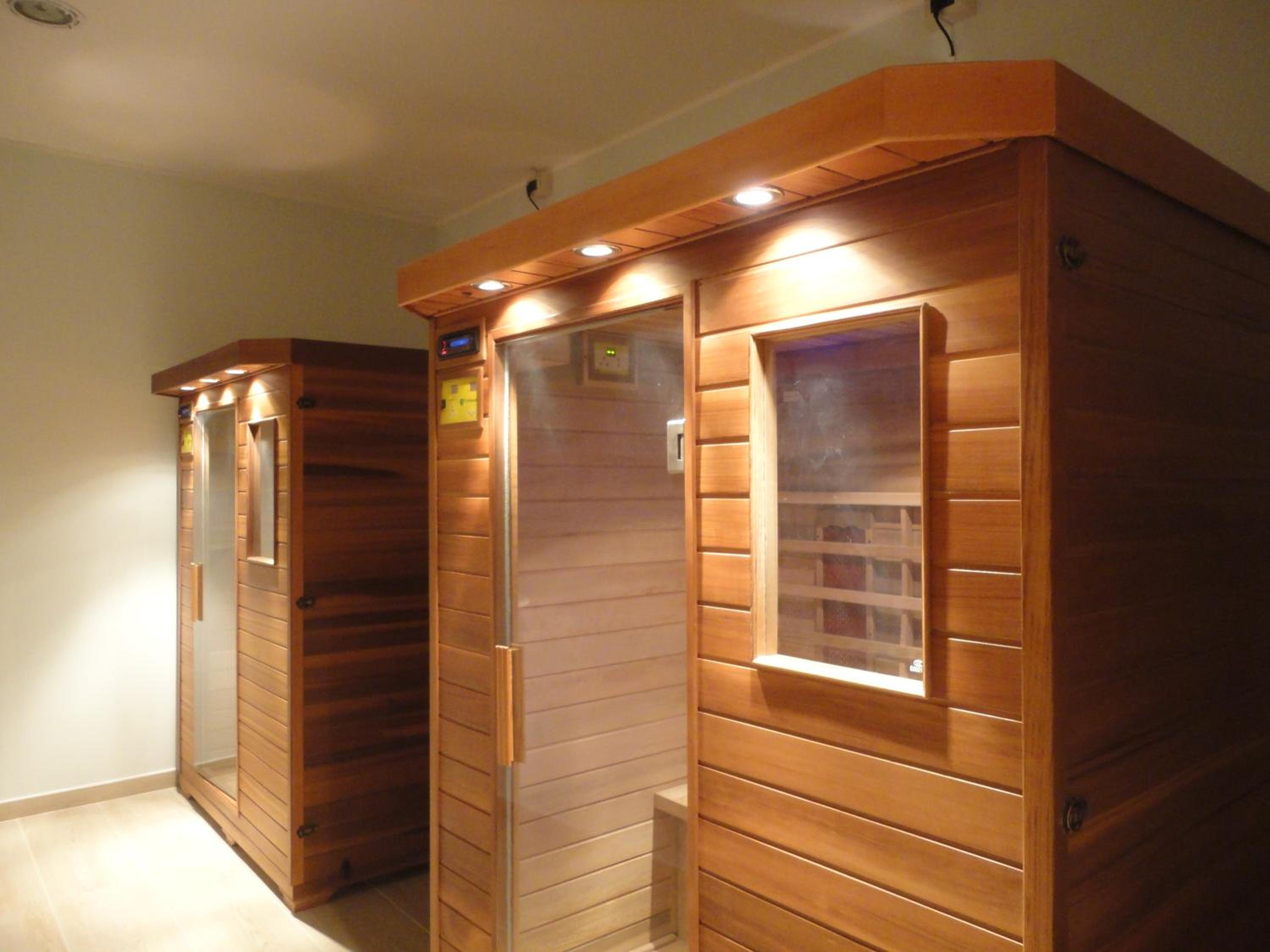 Double Room with Terrace and Spa Access photo 3