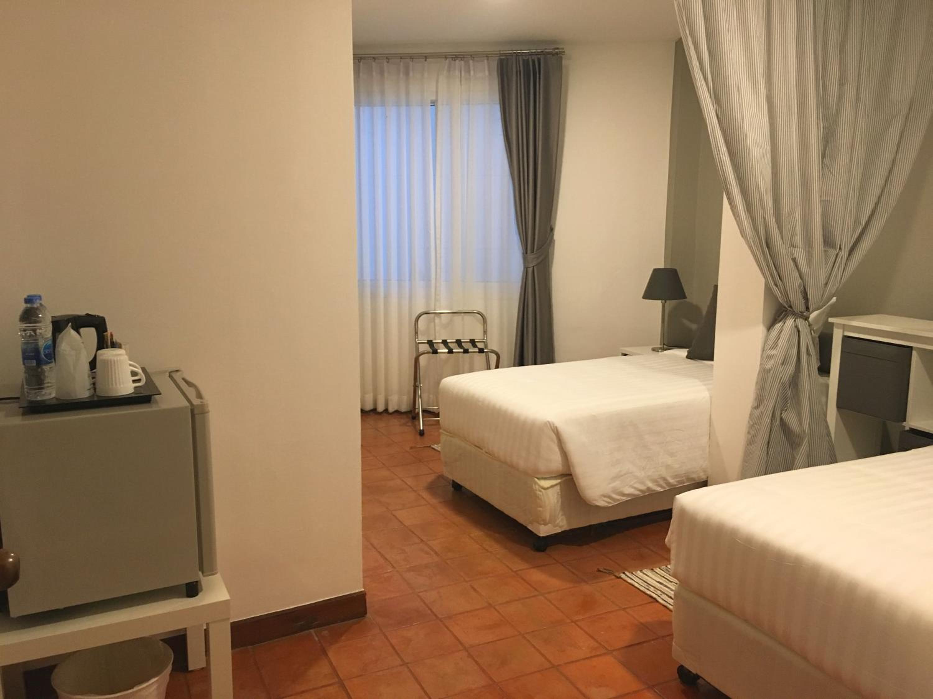 Standard Twin Room photo 3
