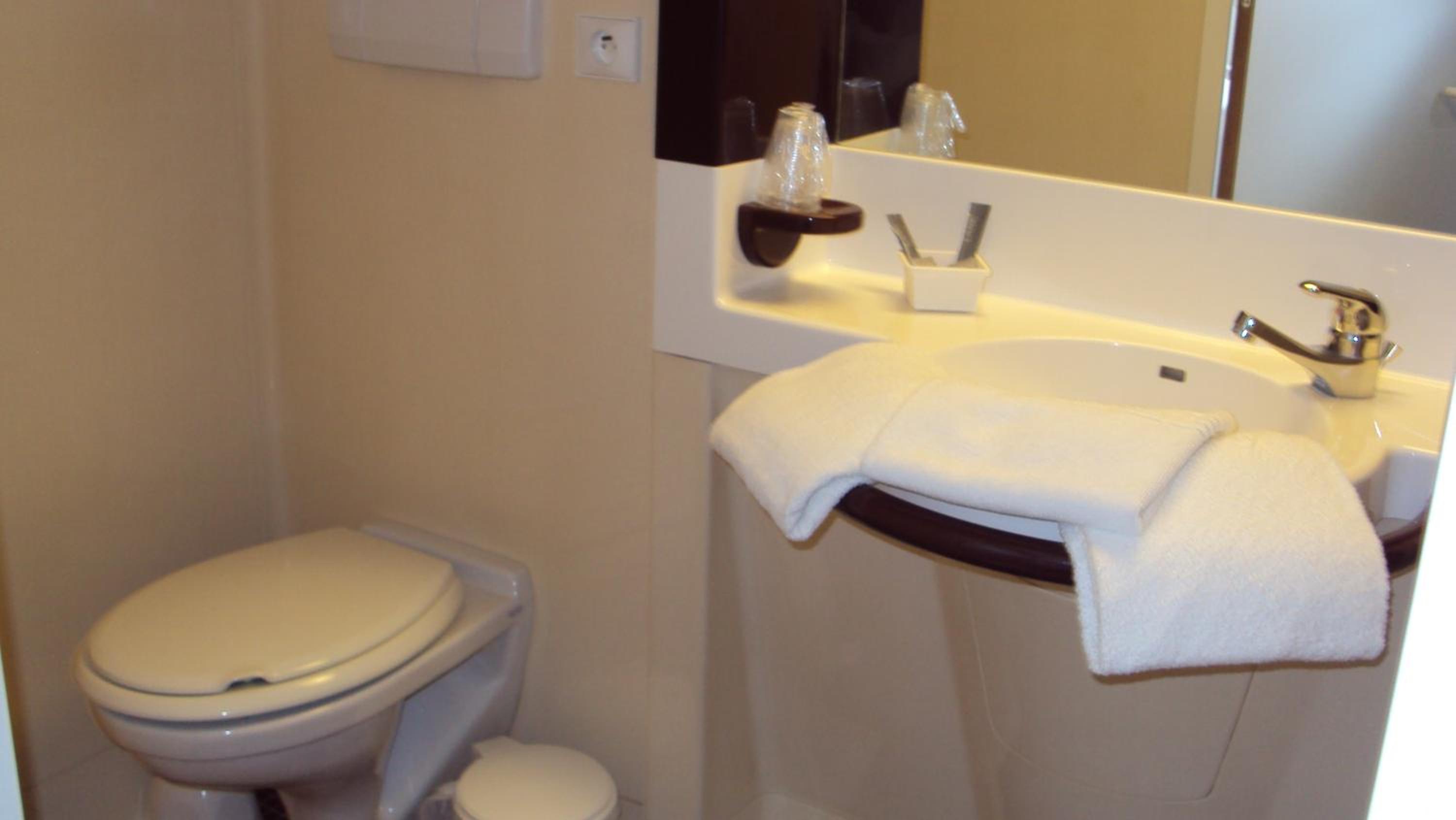 Comfort Double Room - Photo 4